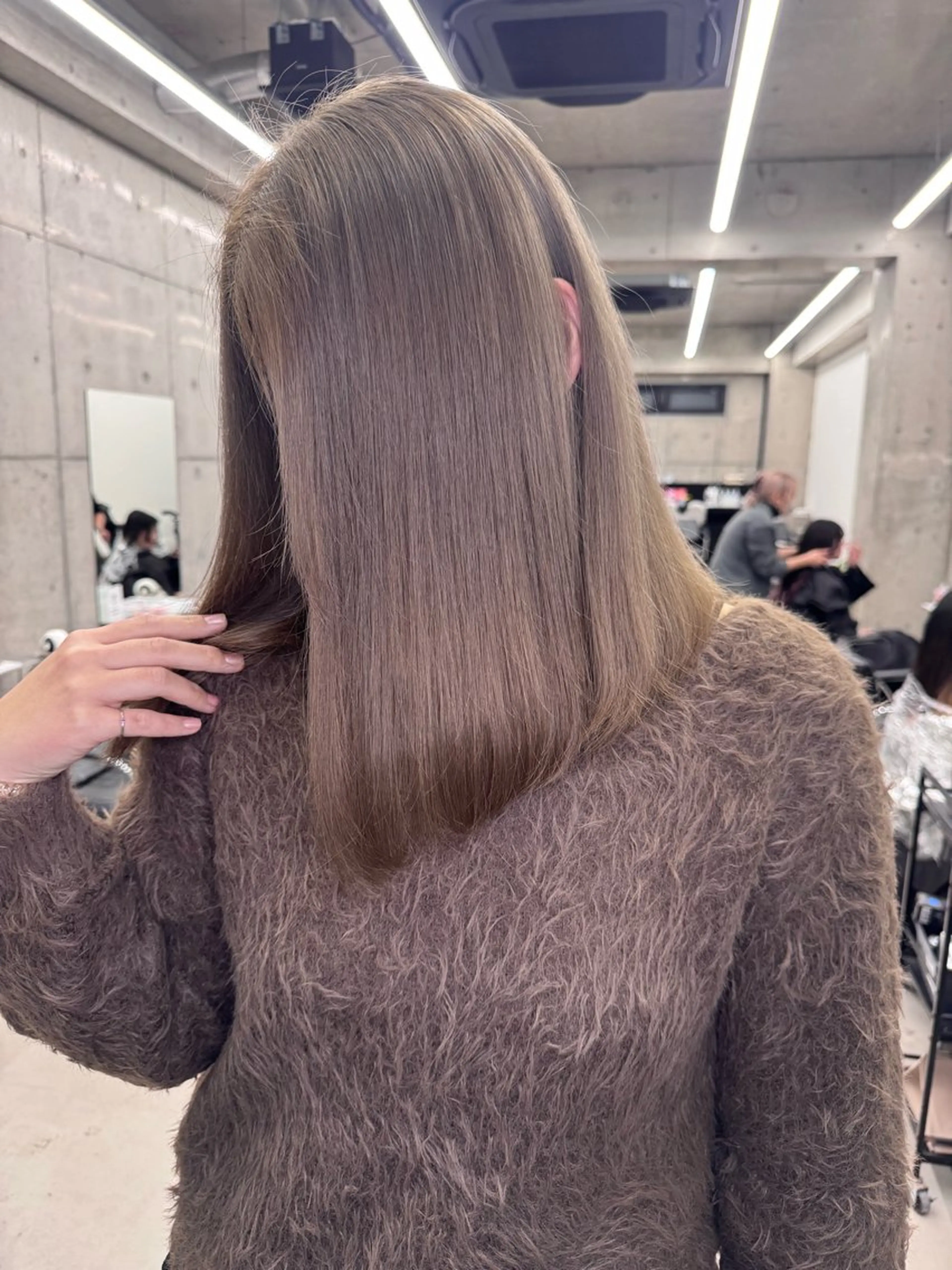 カラー ヘアカラー 和木坂 日美のヘアスタイル