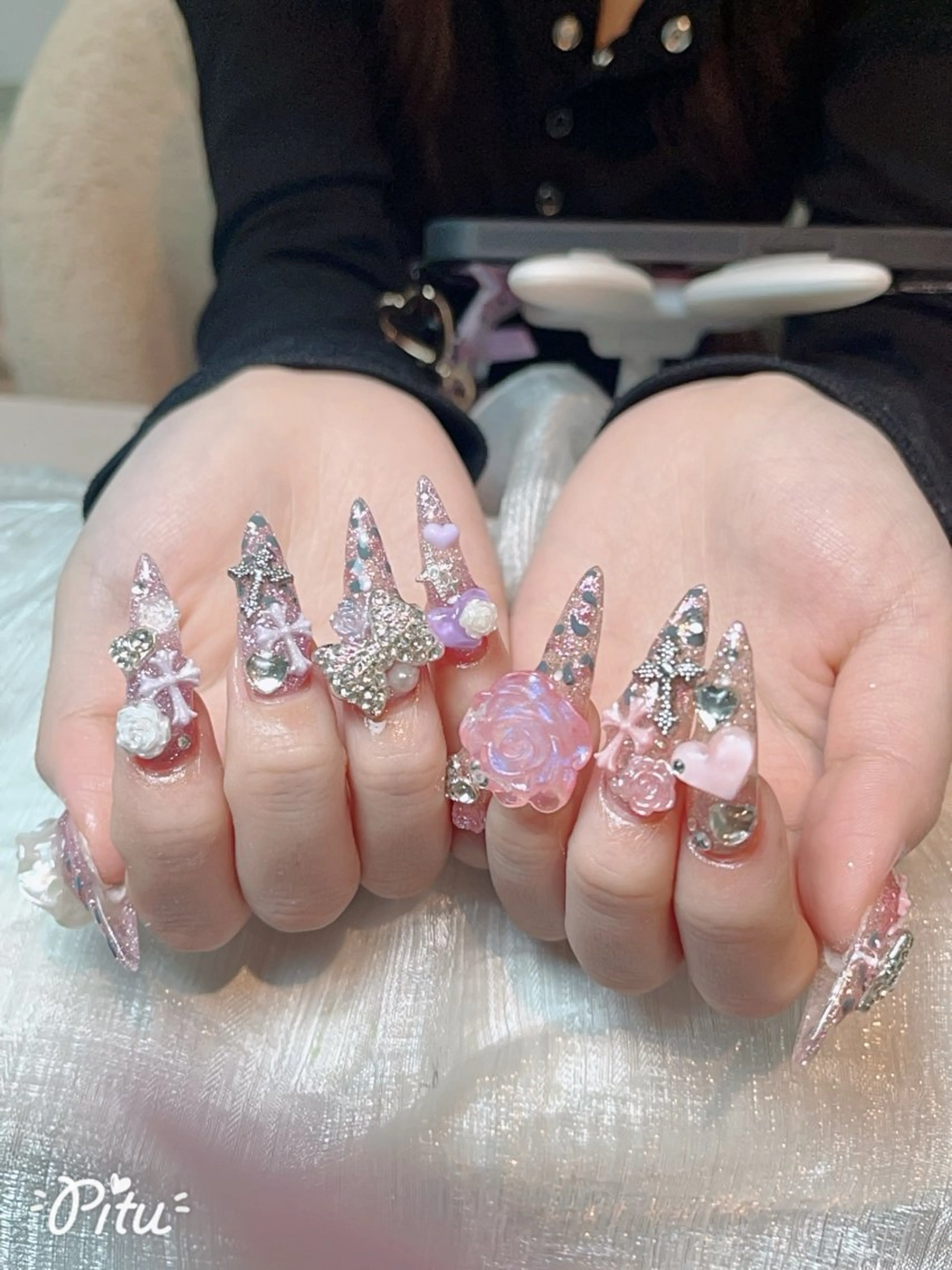 ハンドネイル Nie Nail Hinatachanのネイルデザイン