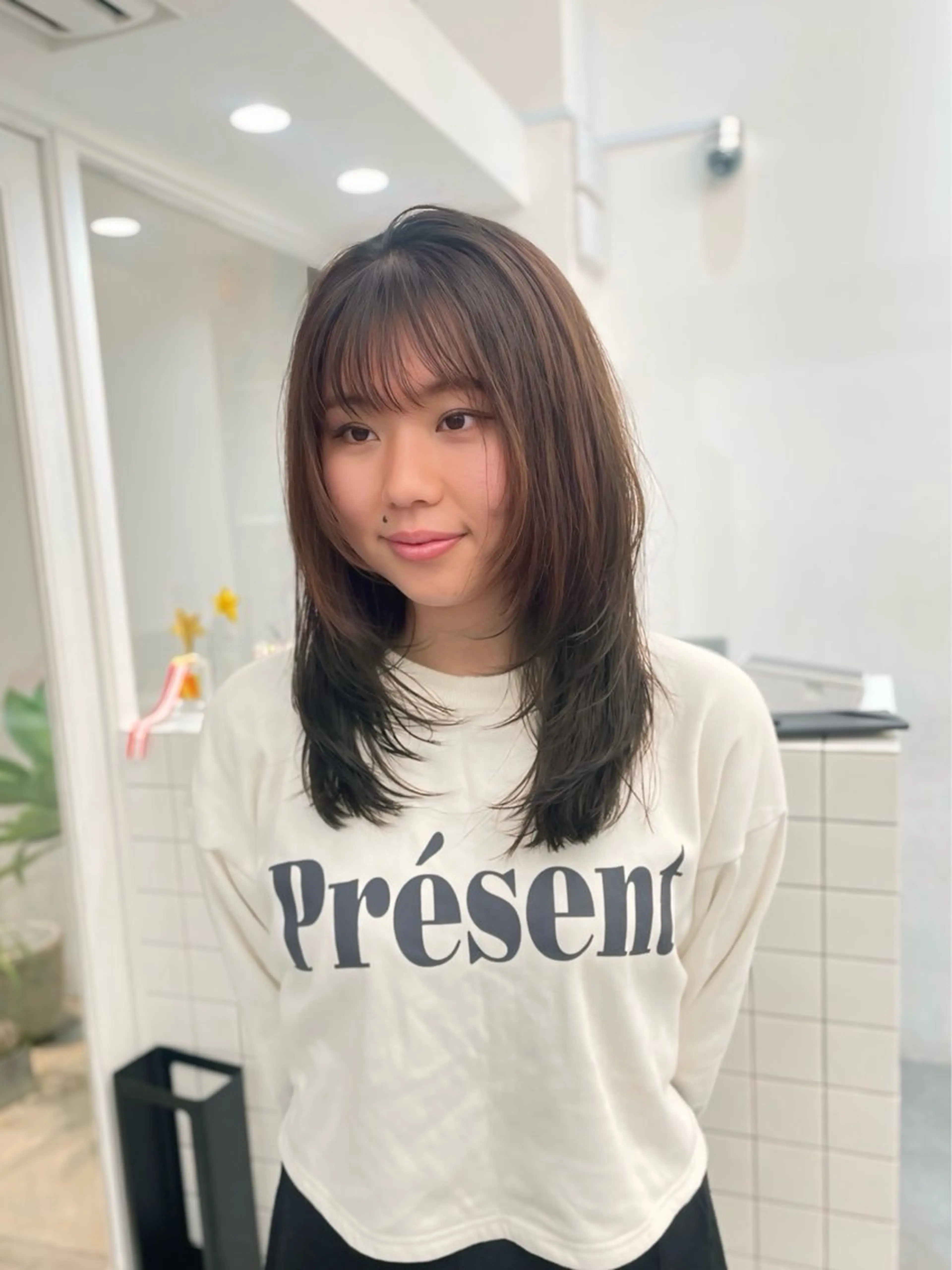 ロング ハイトーンカラー/ ケアブリーチのヘアスタイル