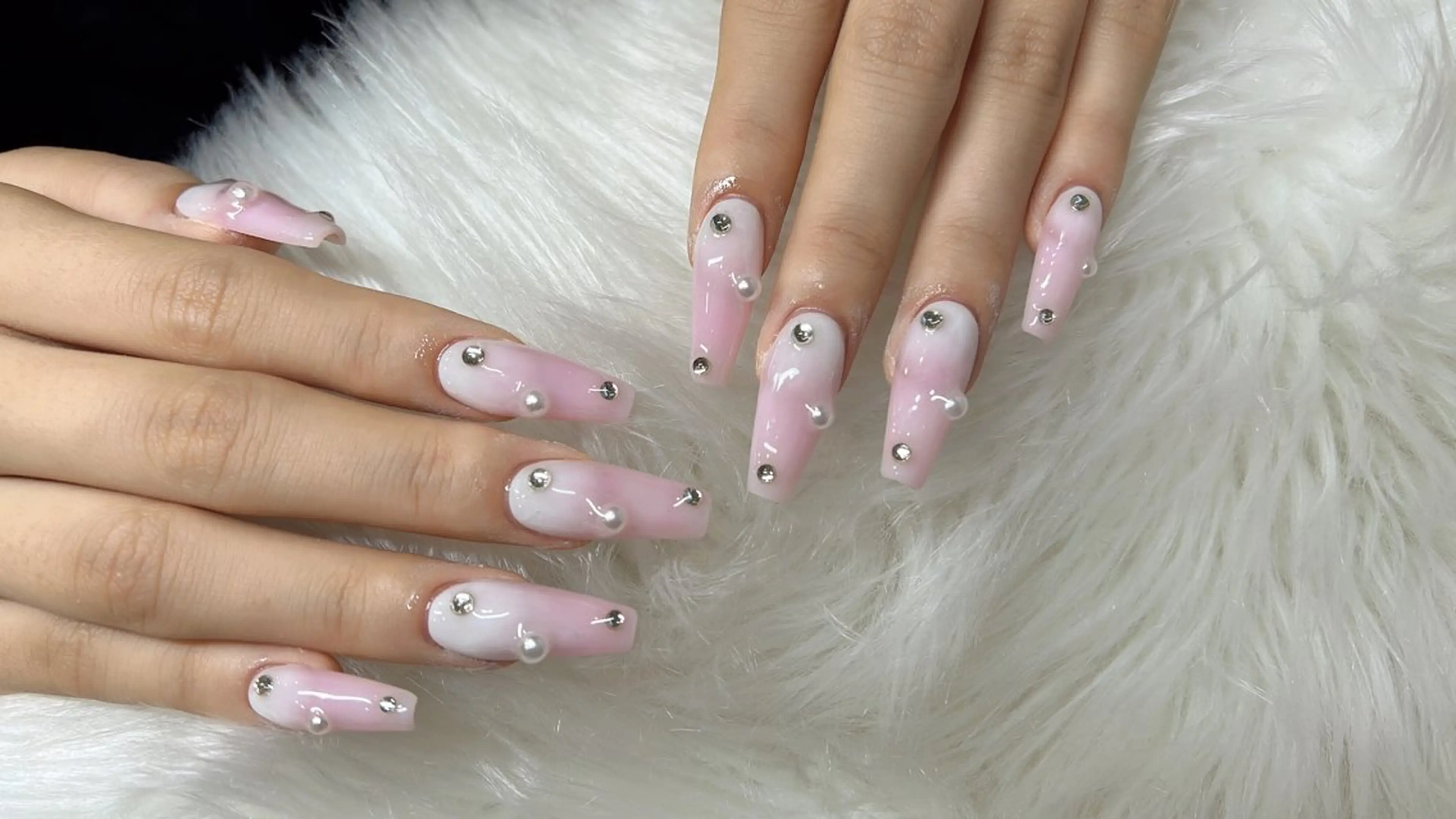 ネイル 《LB》ラブリエ Nail&eyeのマツエク・マツパデザイン