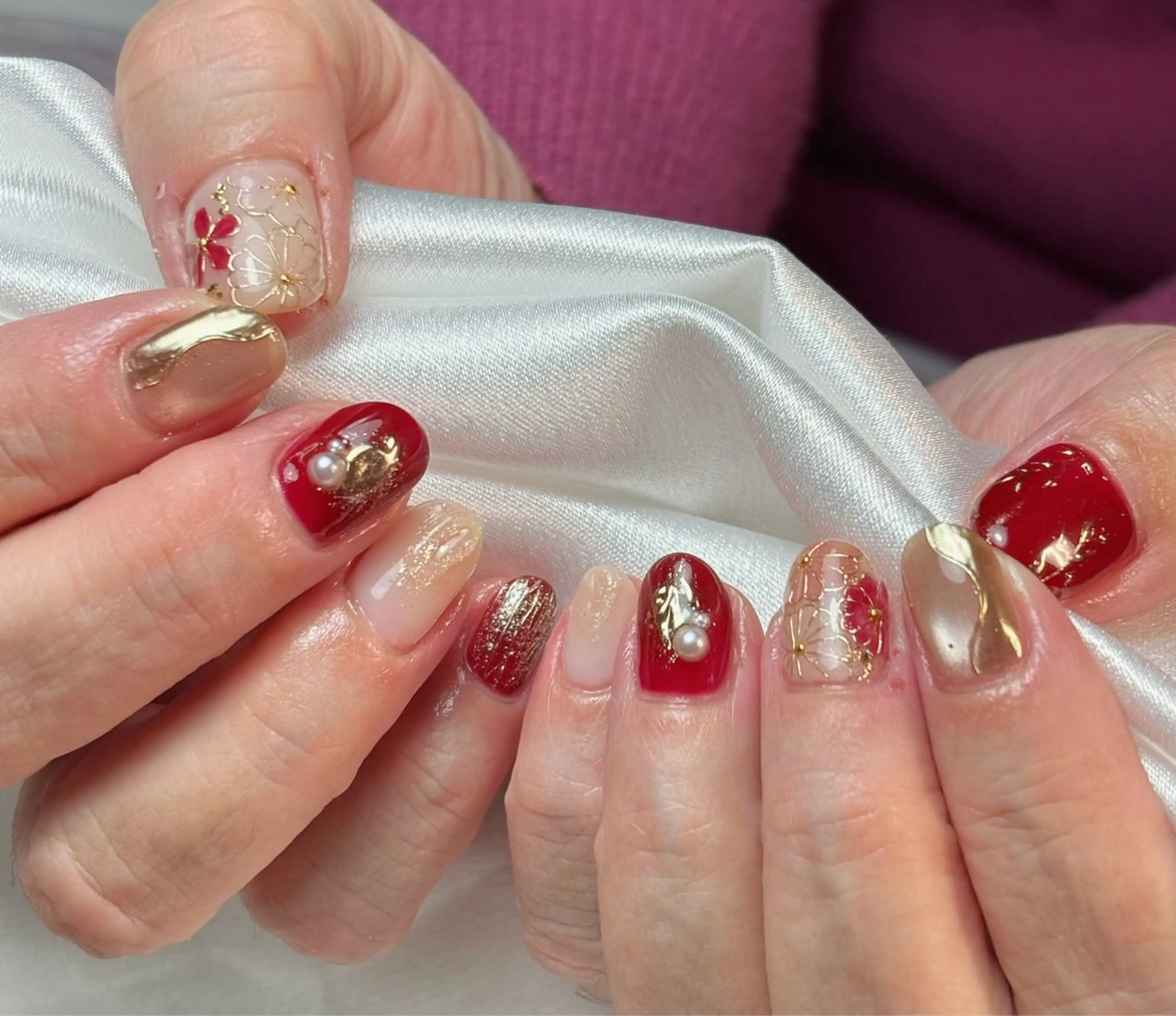 ショート ハンドネイル Revision nailsのネイルデザイン