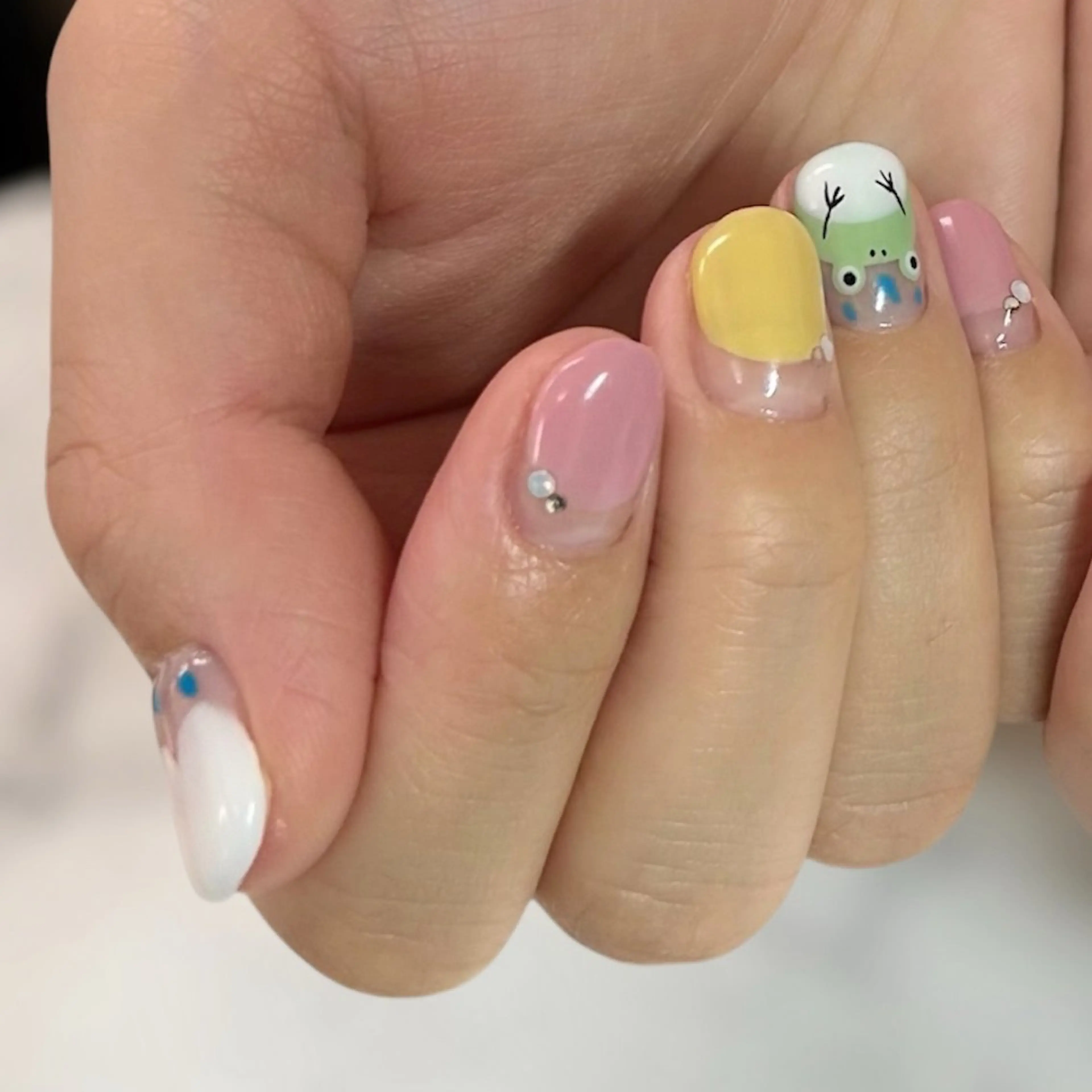 ネイル ハンドネイル アトリエ　ミモザ所属・いまむら あかりのネイルデザイン