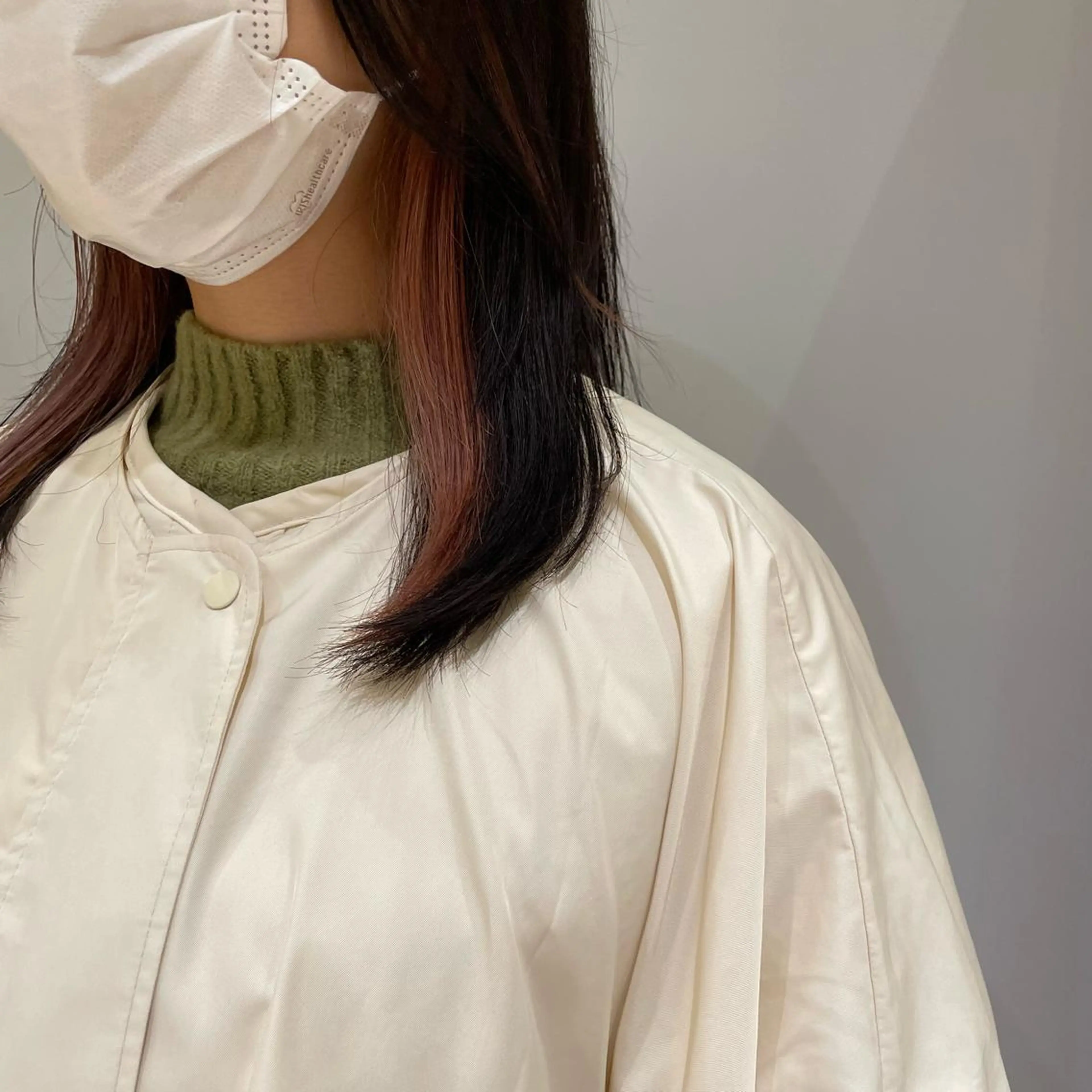 ミディアム ヘアカラー 大橋 芽衣のヘアスタイル