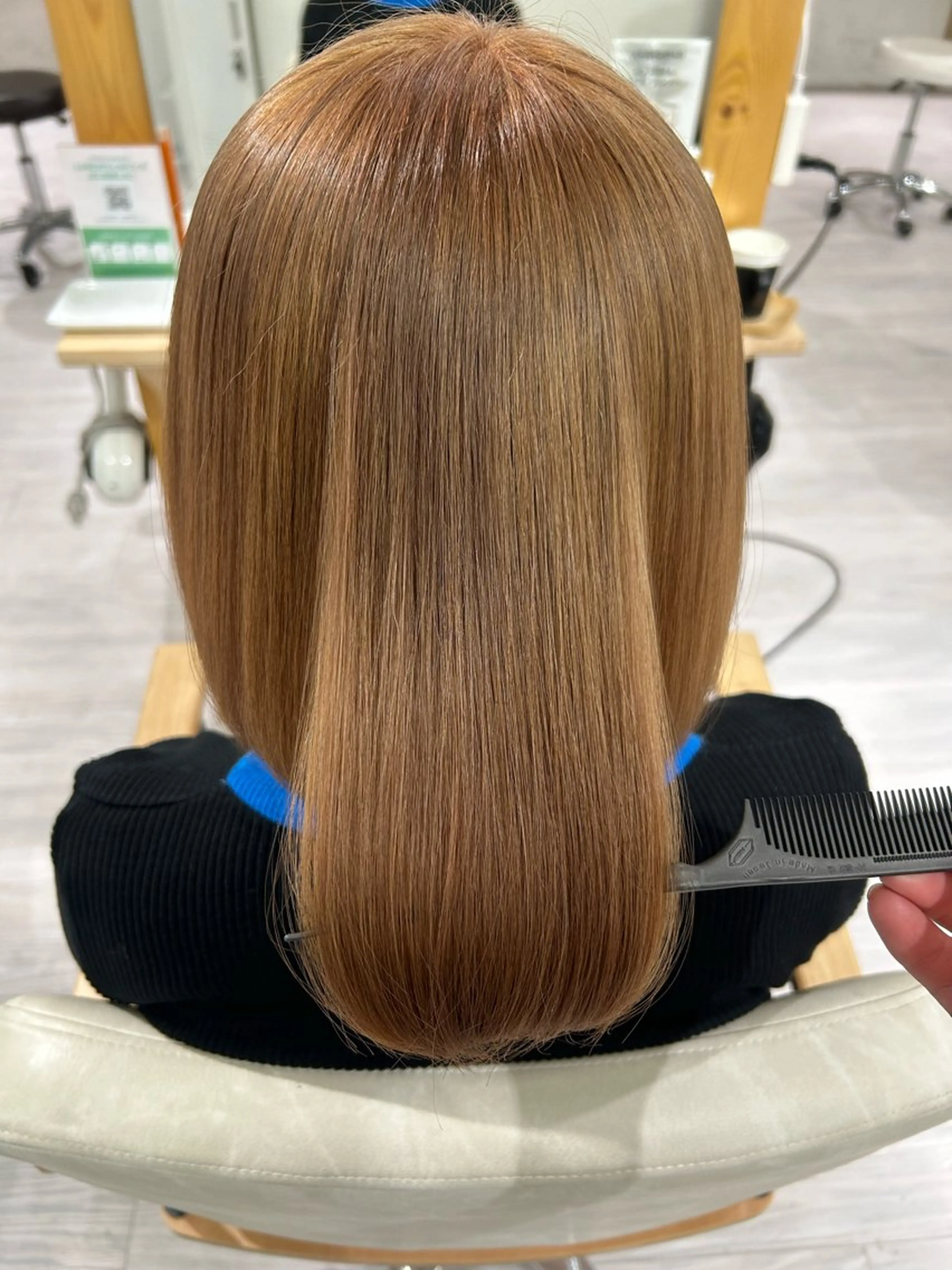 ミディアム 💙まこと💙艶 カラー(Rico)のヘアスタイル