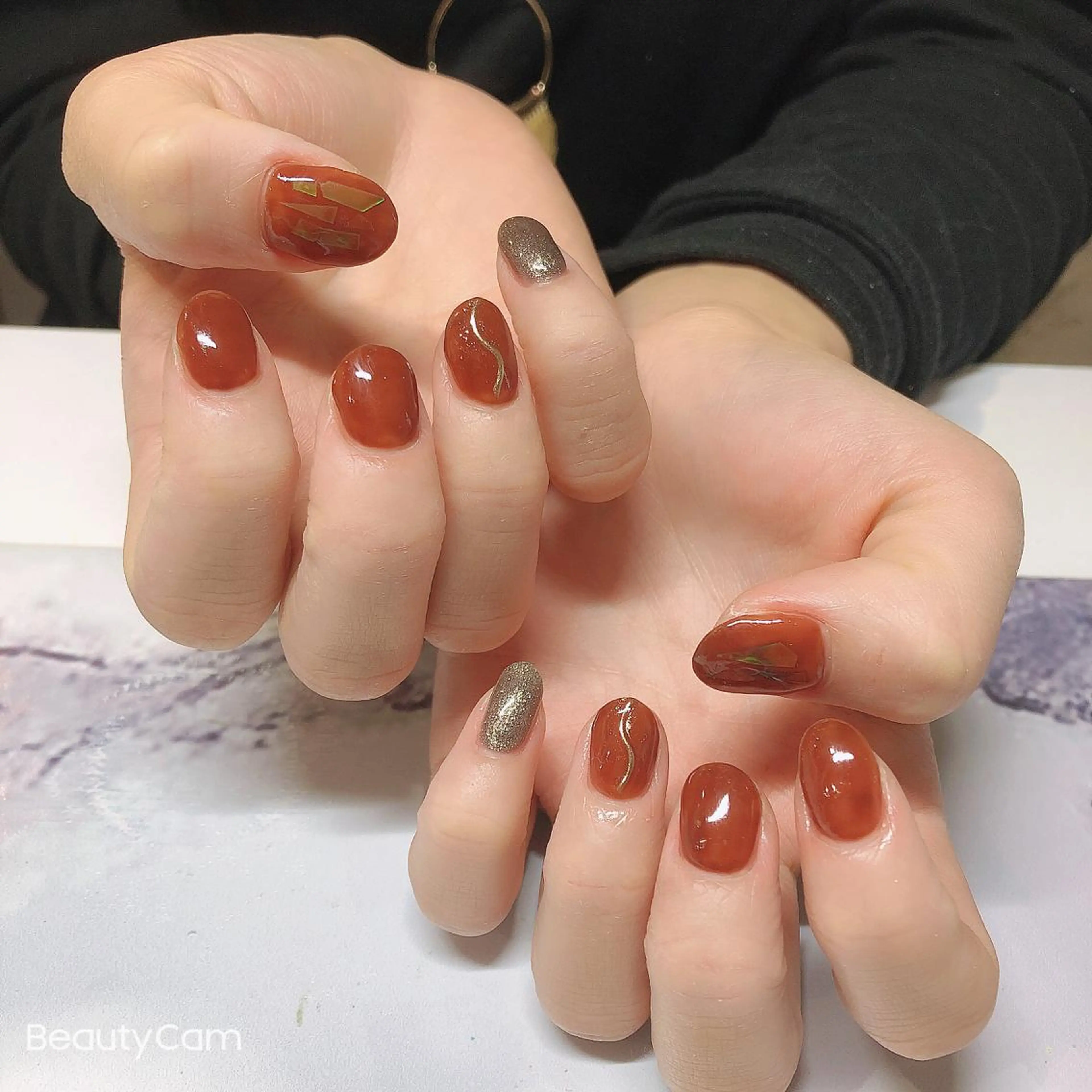 ネイル ハンドネイル ガレンドウ 白澤 愛子のネイルデザイン