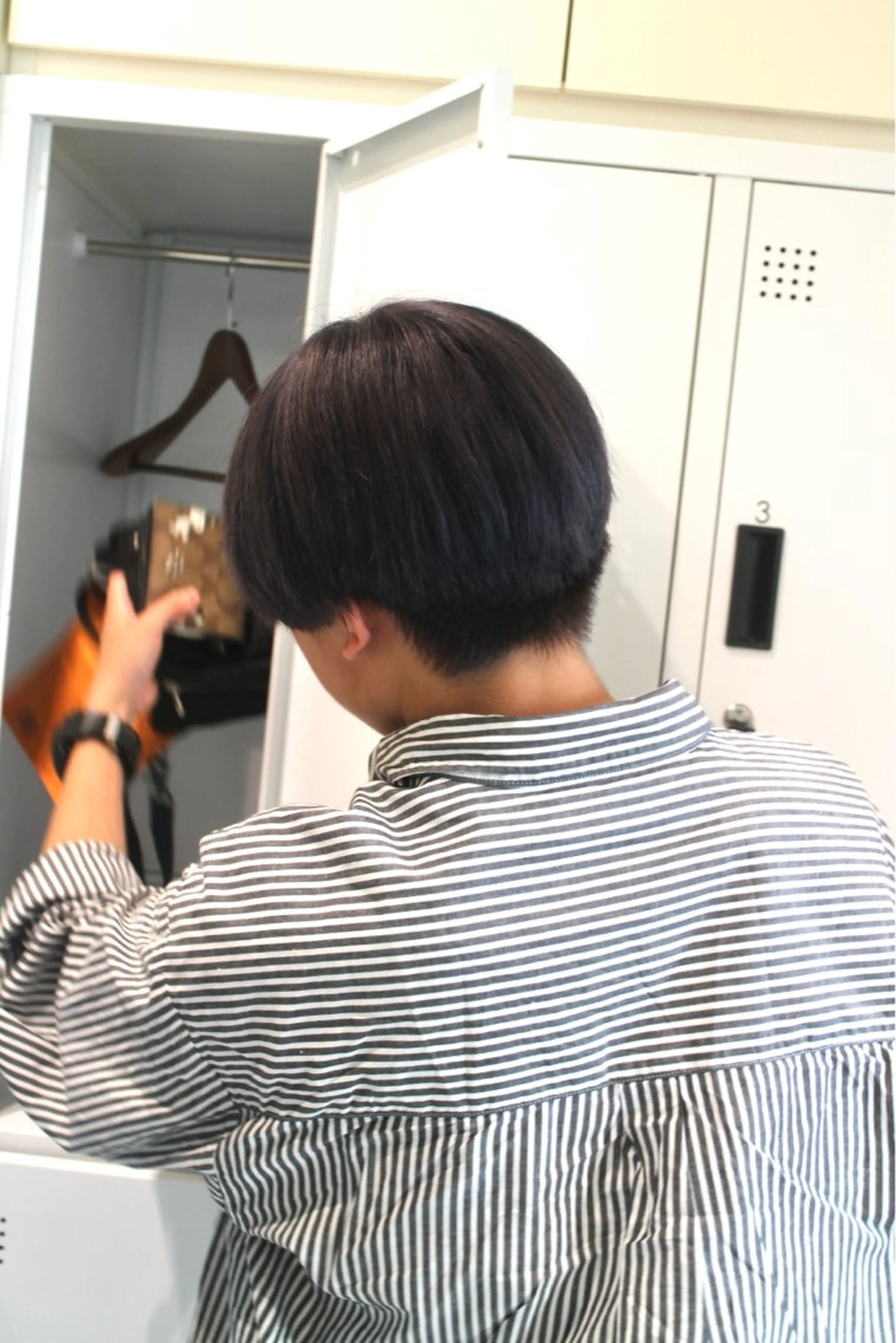 ショート カラー カーリーパーマ/ 透明ｶﾗｰ/MIKUのヘアスタイル