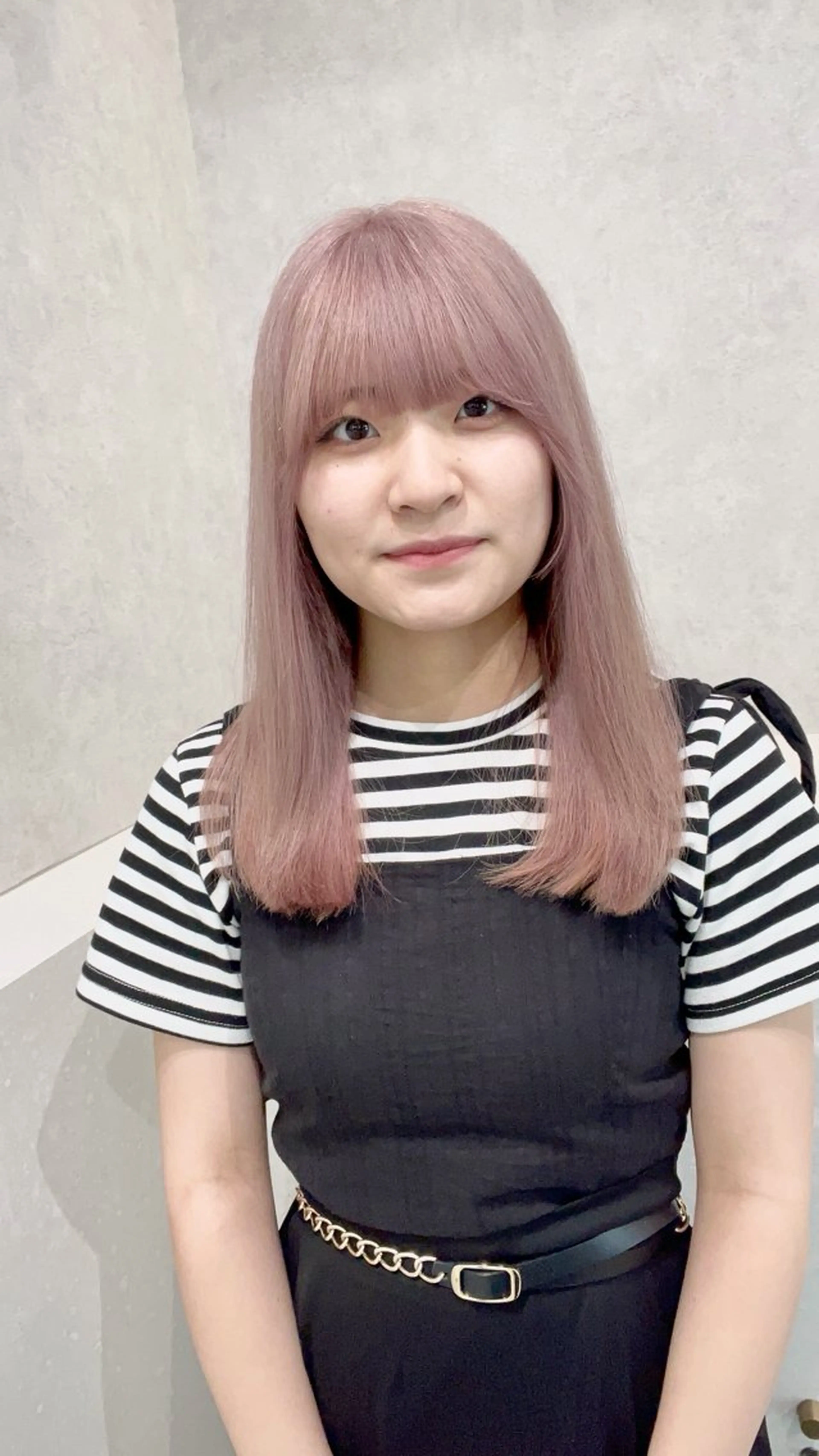 セミロング カラー ピンクカラー カット ヘアカラー トリートメント 《ブリーチ/赤み消し /髪質改善》若松良樹のヘアスタイル