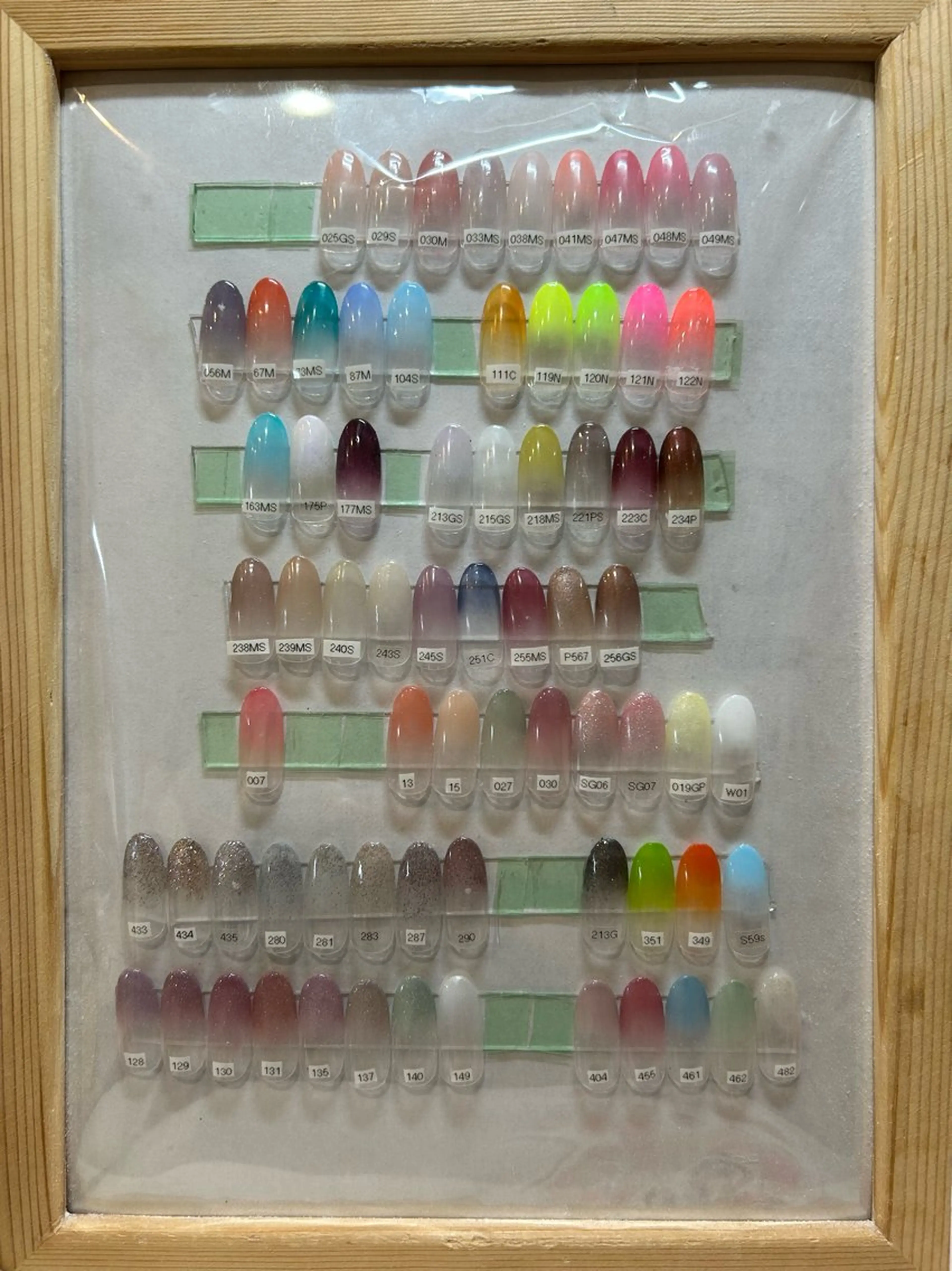 ネイル REMIA 羽鳥のネイルデザイン