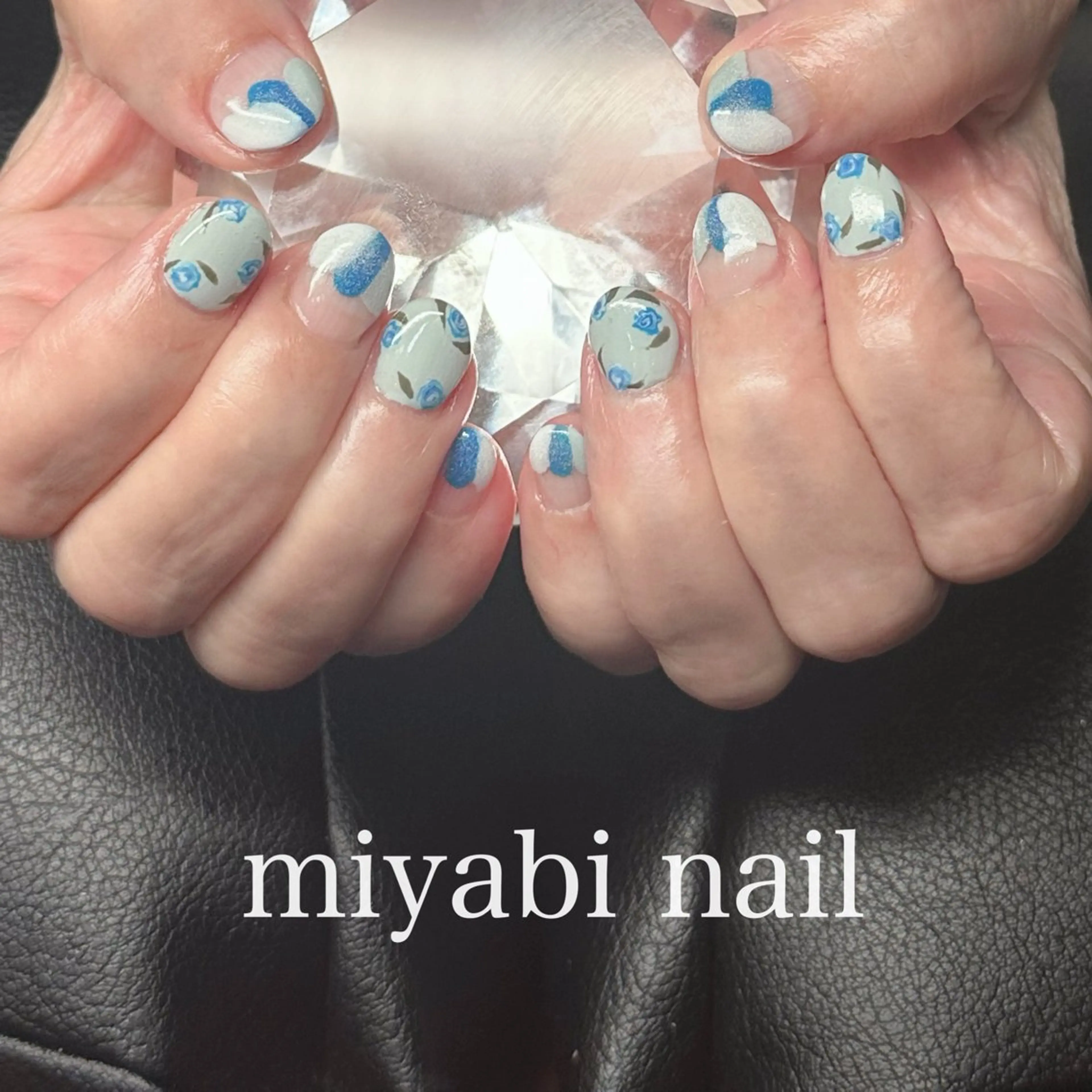 ネイル ブルー クリアネイル 持ち込み ニュアンスネイル ショートネイル ハンドネイル miyabi nail 桂川駅近くのネイルデザイン