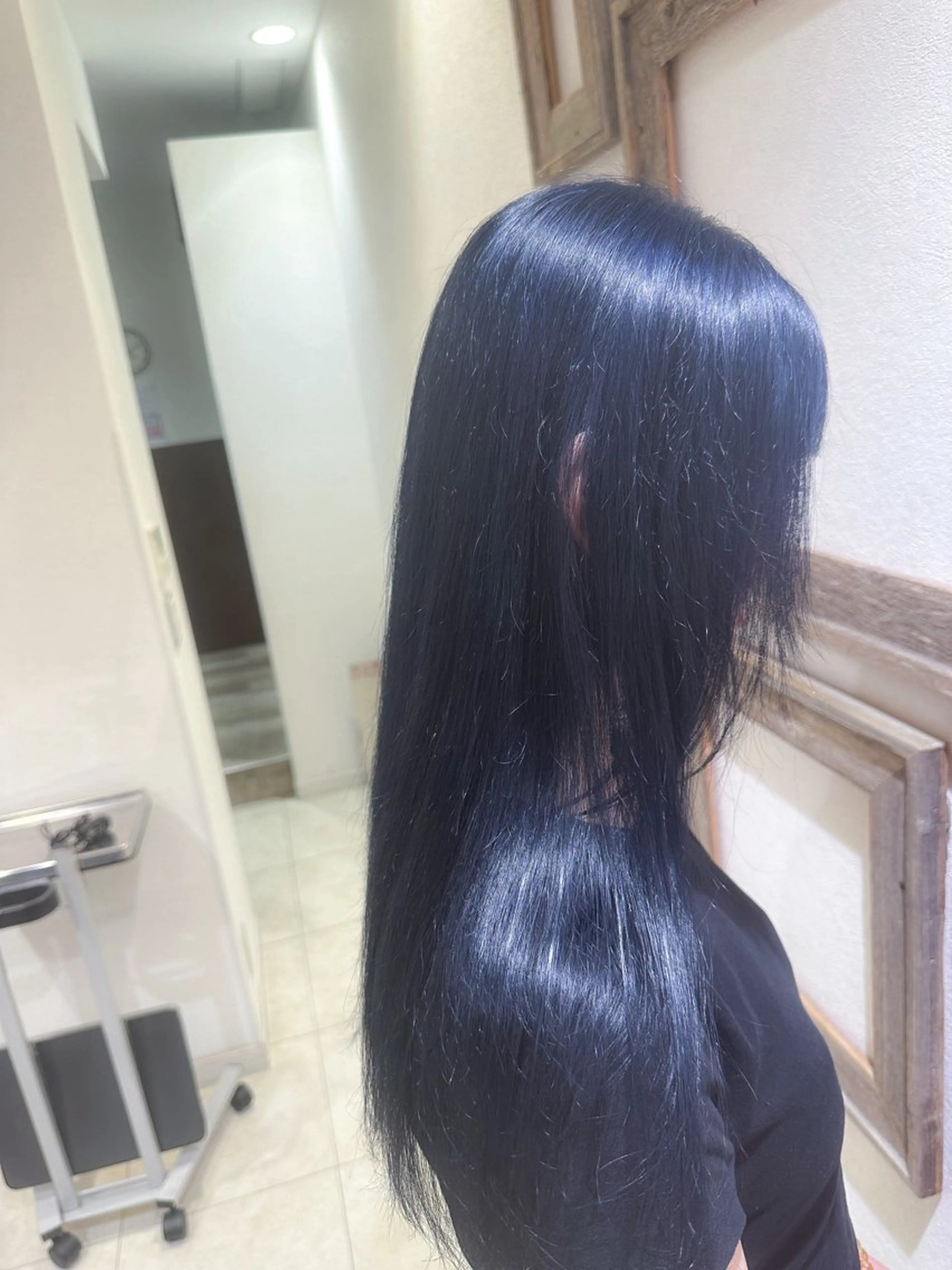 ロング SOU/エクステ /ダブルカラーのヘアスタイル