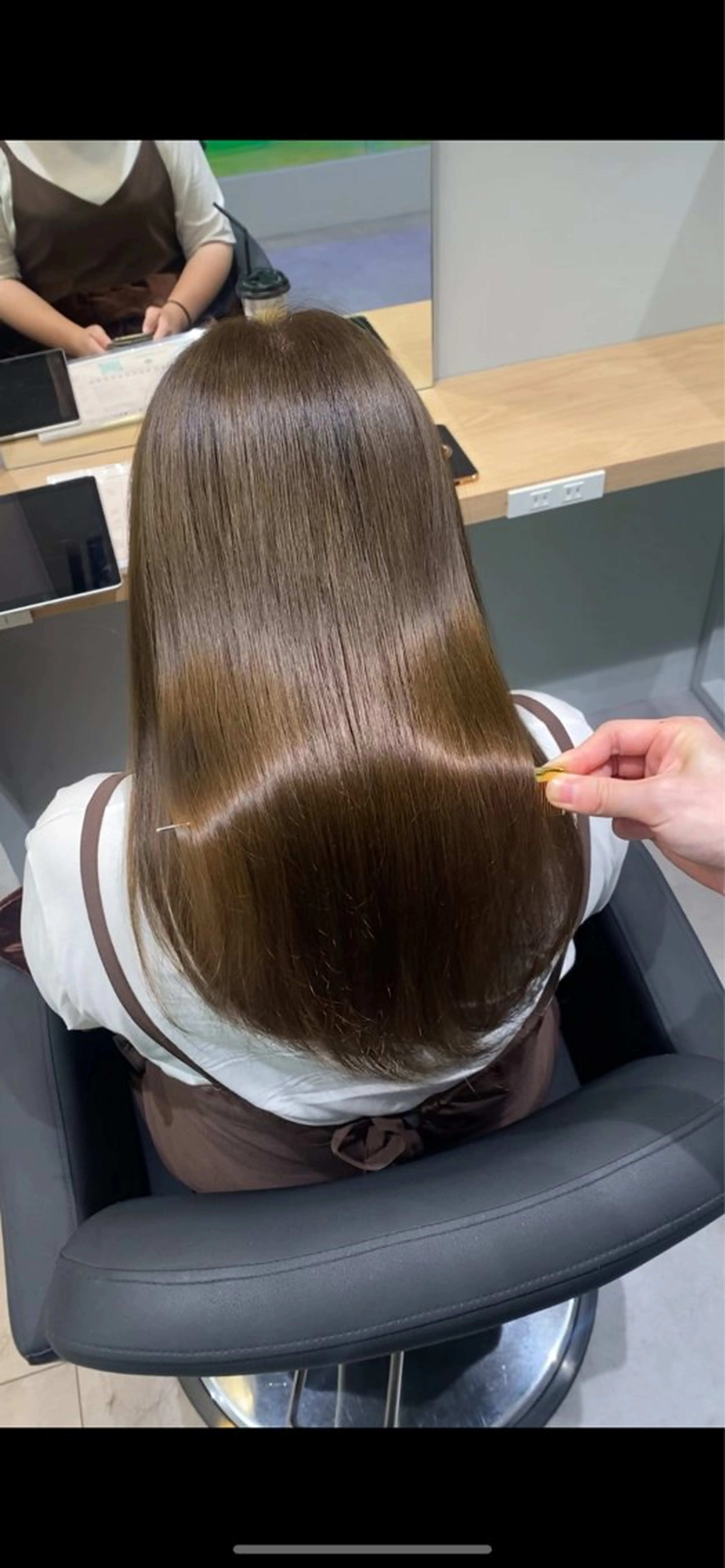 ロング ケアカラー マスイ カイセイのヘアスタイル
