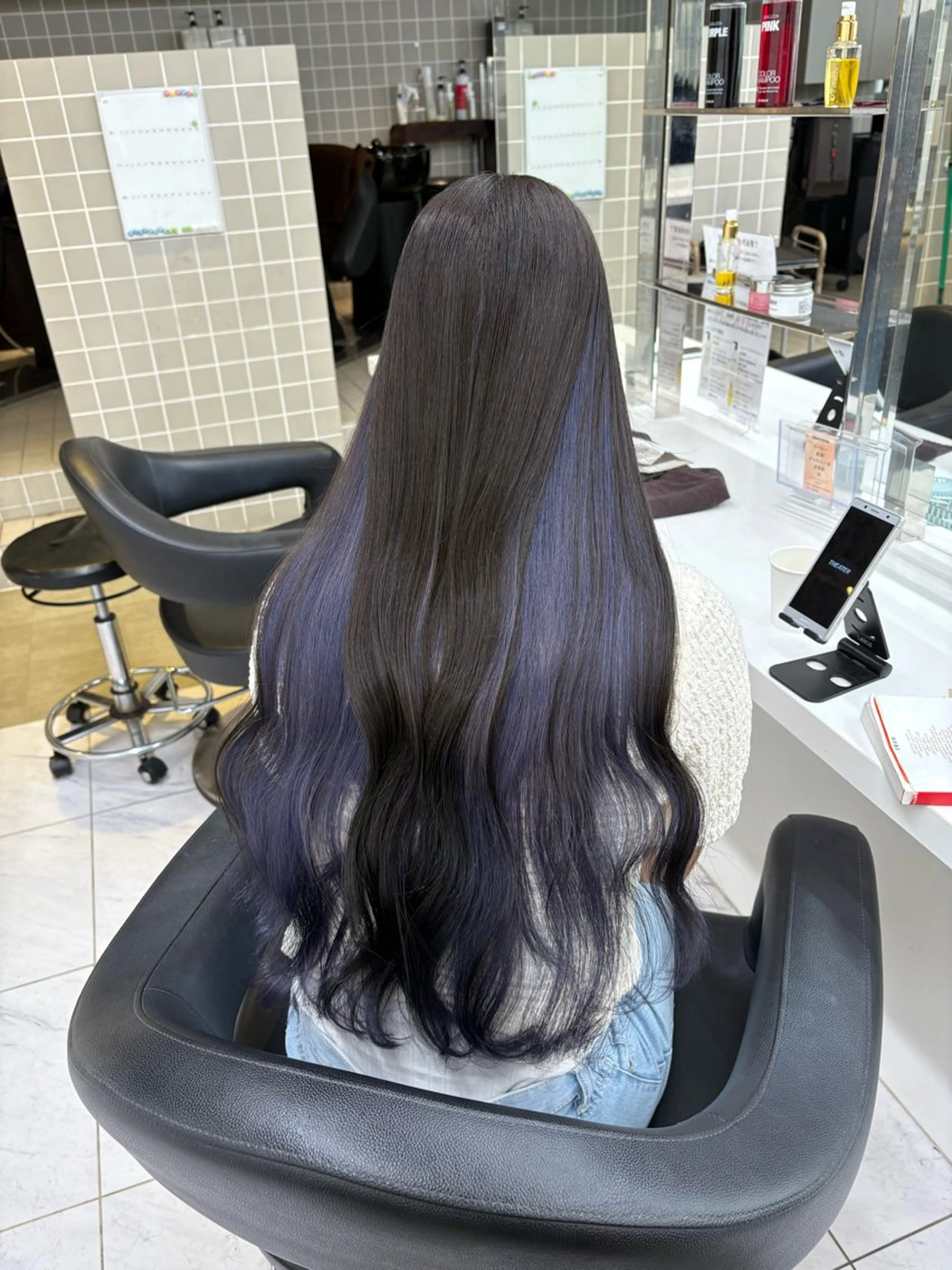 ロング ヘアカラー トリートメント ヘッドスパ ヘアセット 寒色＆ブリーチ特化 寒色MiOのヘアスタイル