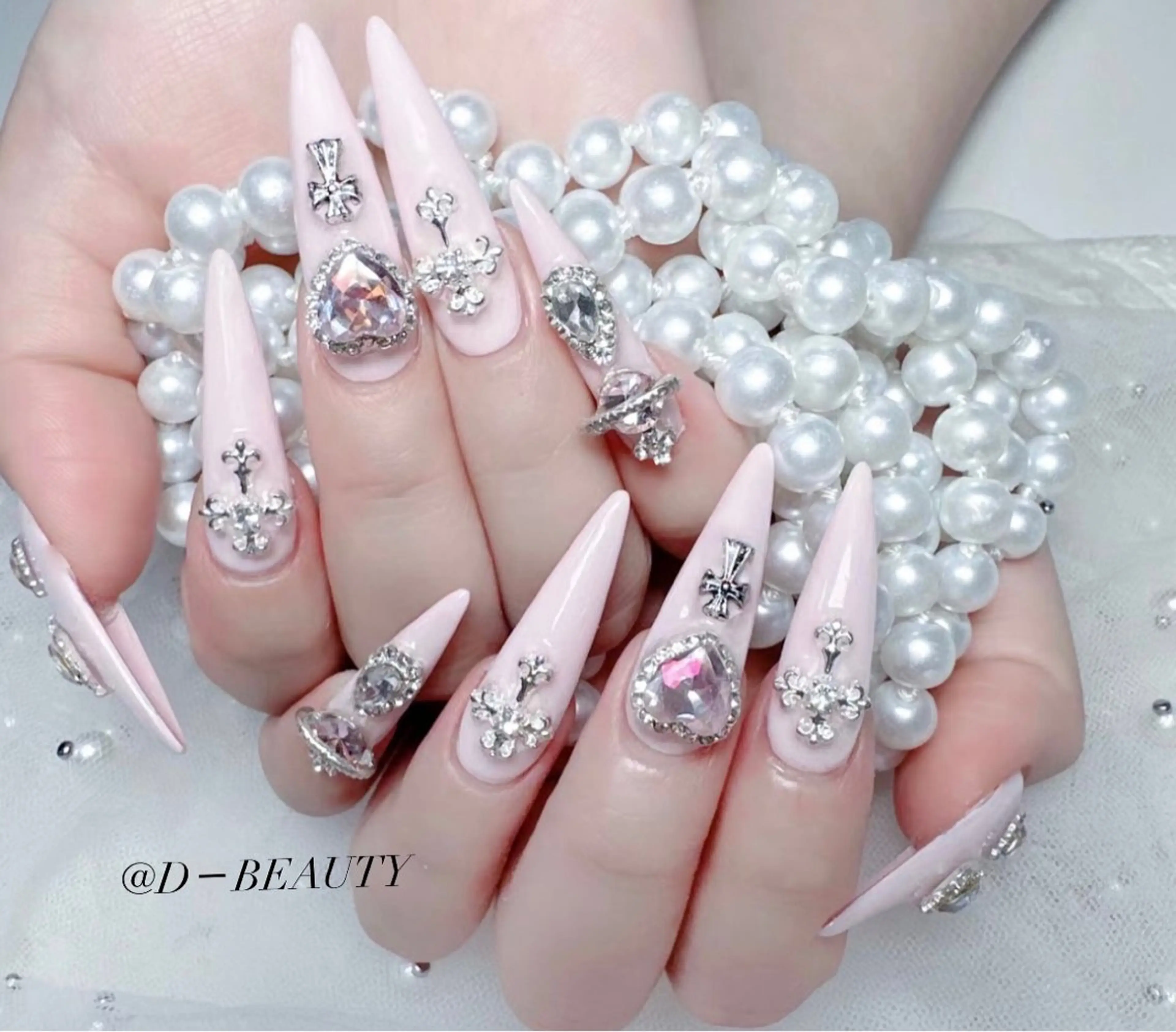 ネイル ハンドネイル D-BEAUTY Nailsalonのネイルデザイン