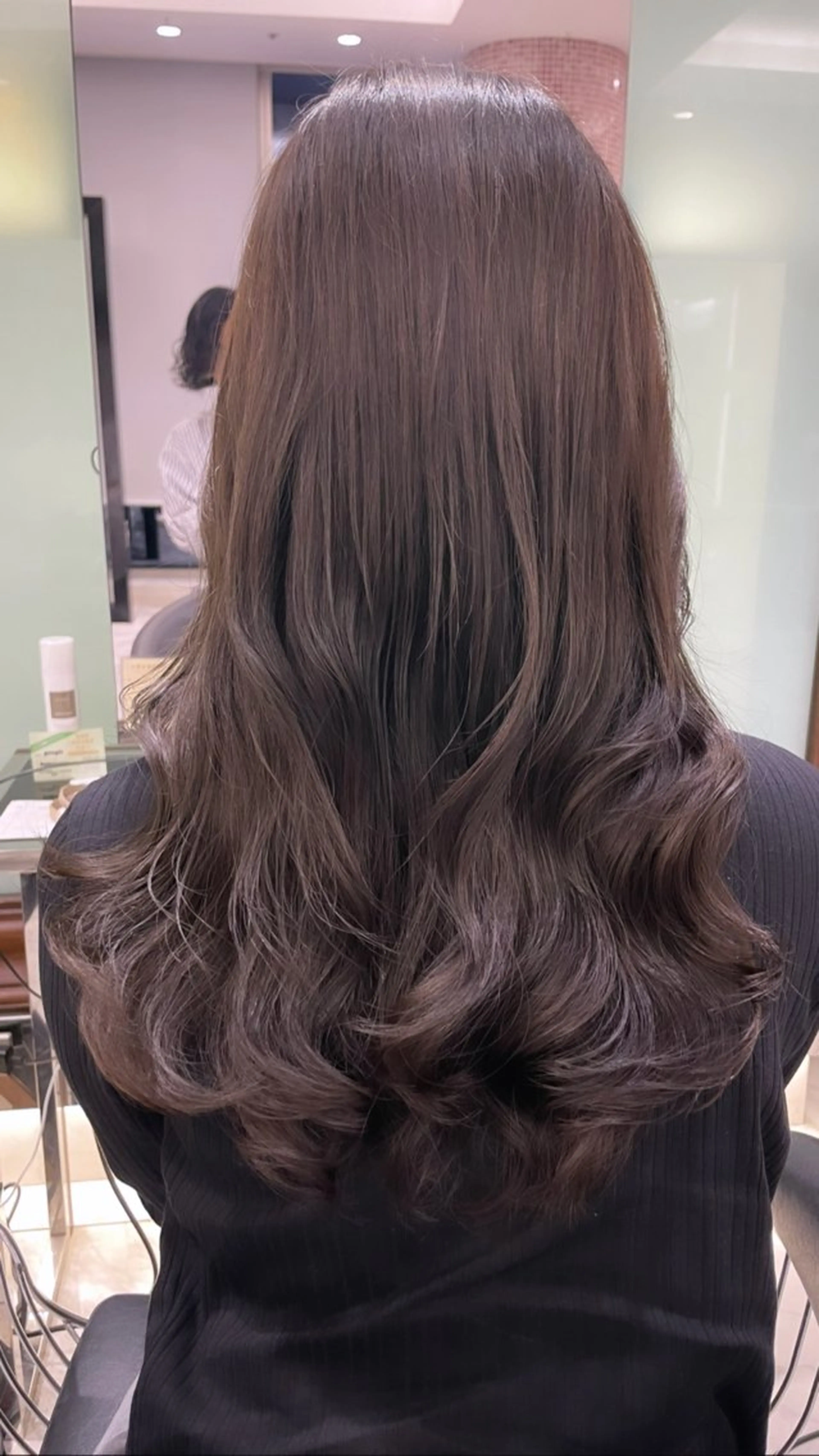 セミロング パーマ カット パーマ コテ巻きパーマ 藤野佑成のヘアスタイル