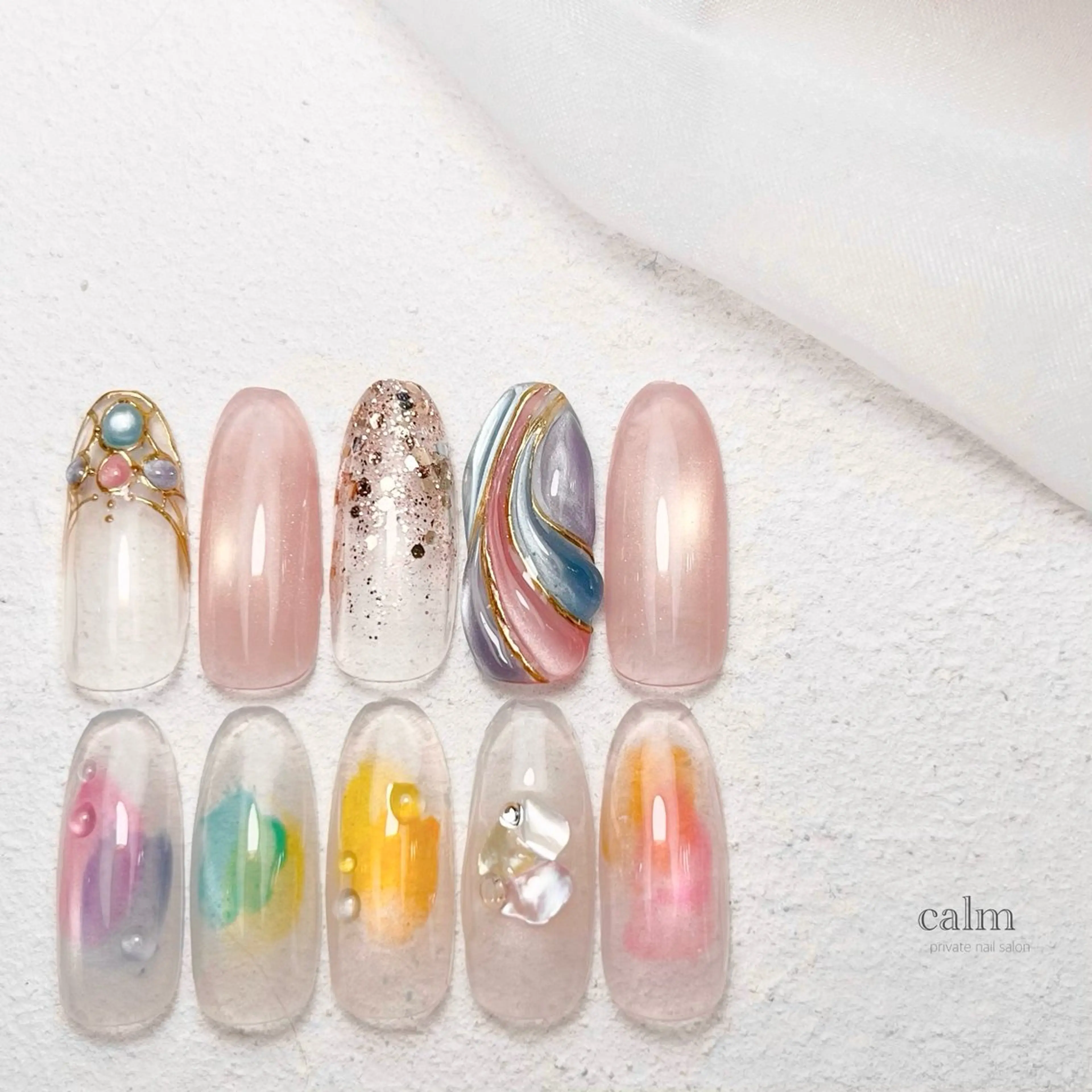 ネイル ハンドネイル calm 〔ｶｰﾑ〕のネイルデザイン