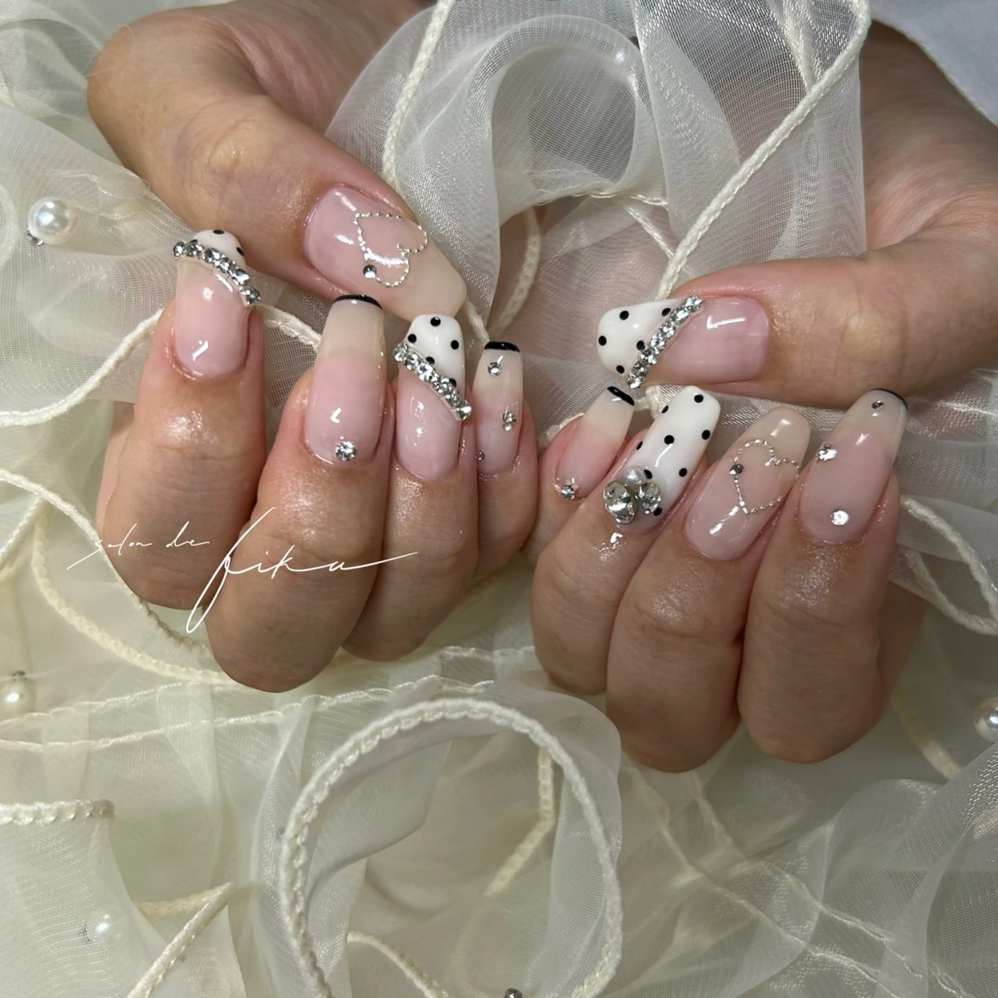 ネイル Rio 𓍼のネイルデザイン