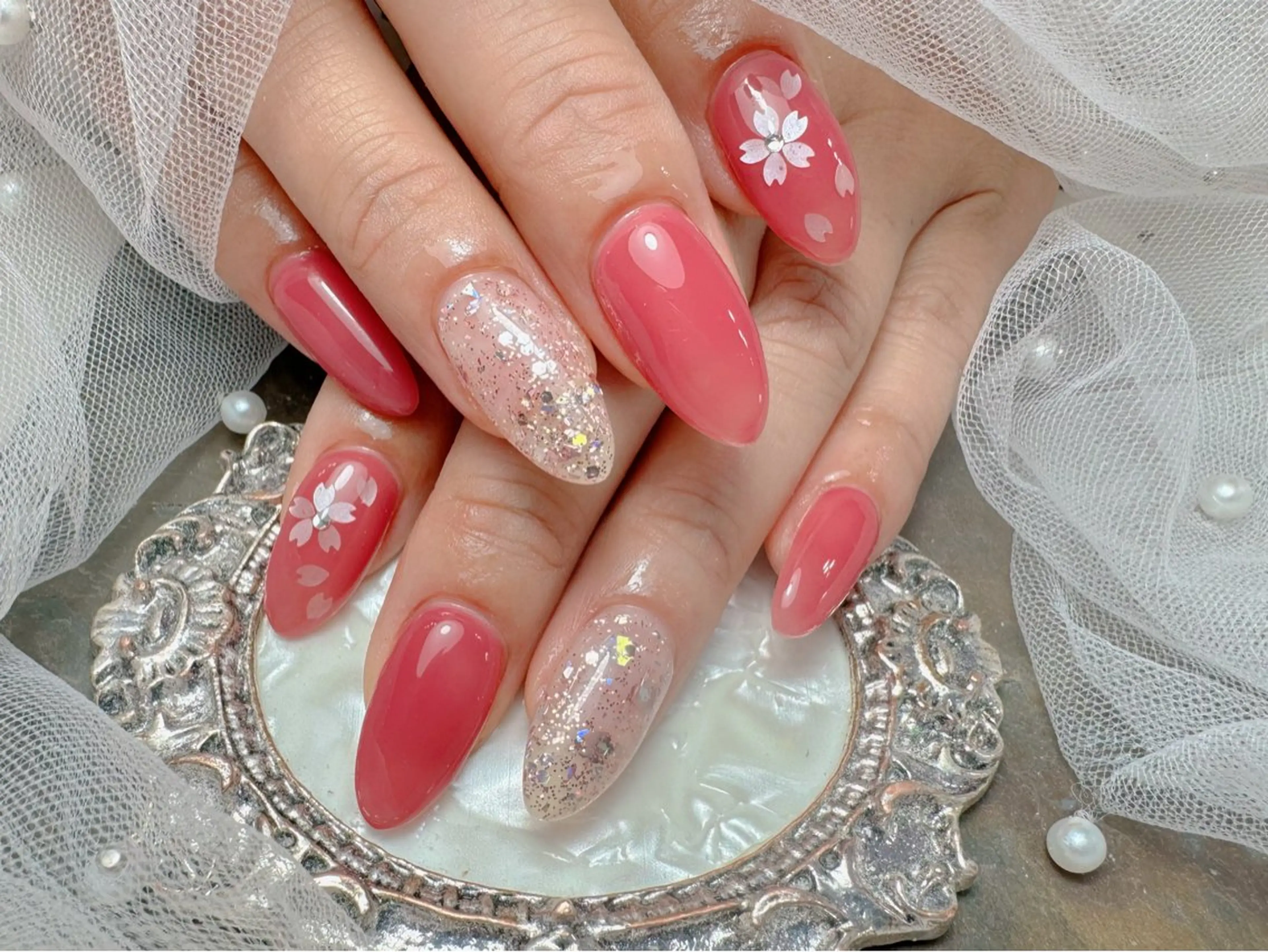 ネイル ハンドネイル マジック ミラーのネイルデザイン