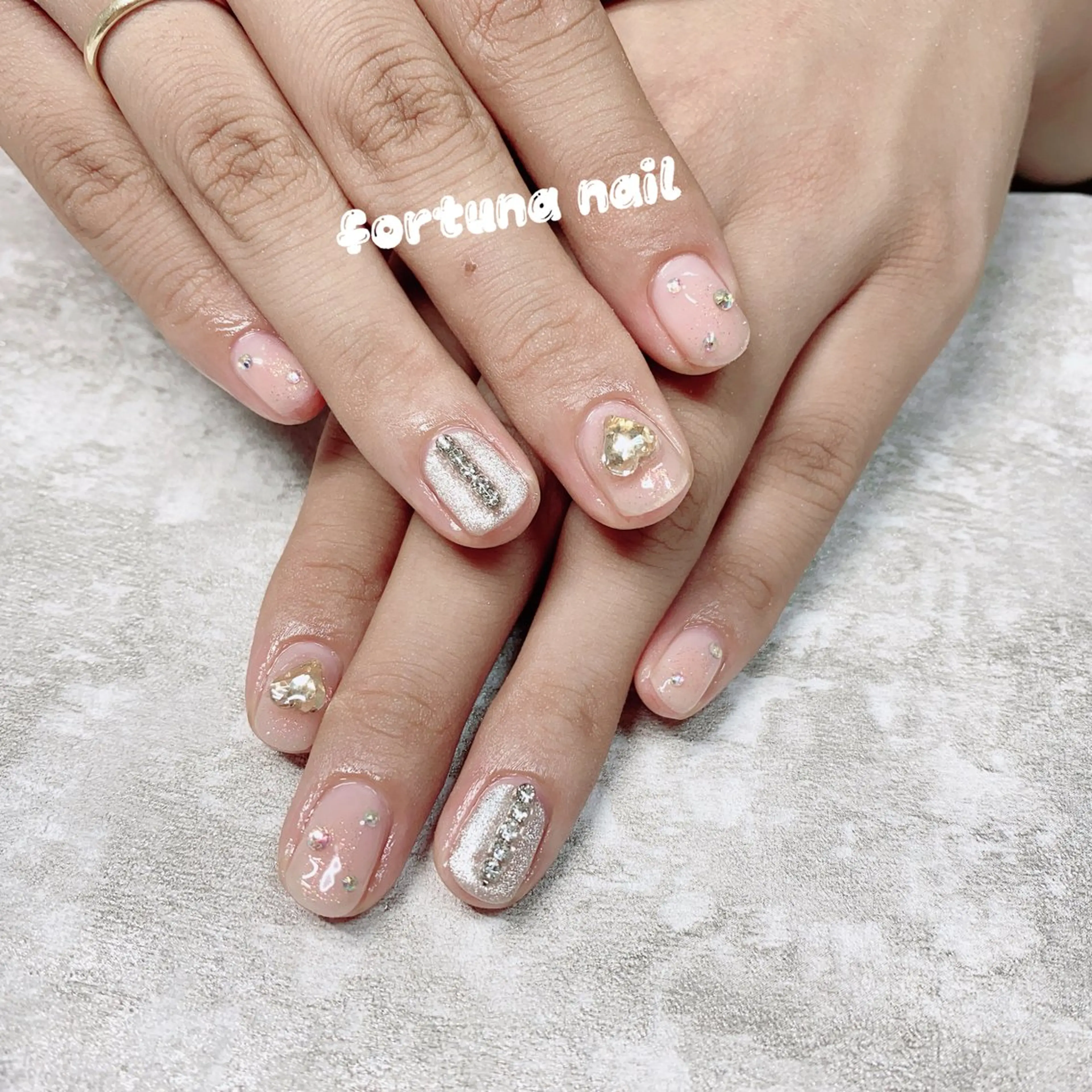 ネイル ハンドネイル ハンドケア Nail •Head スパFortunaのネイルデザイン