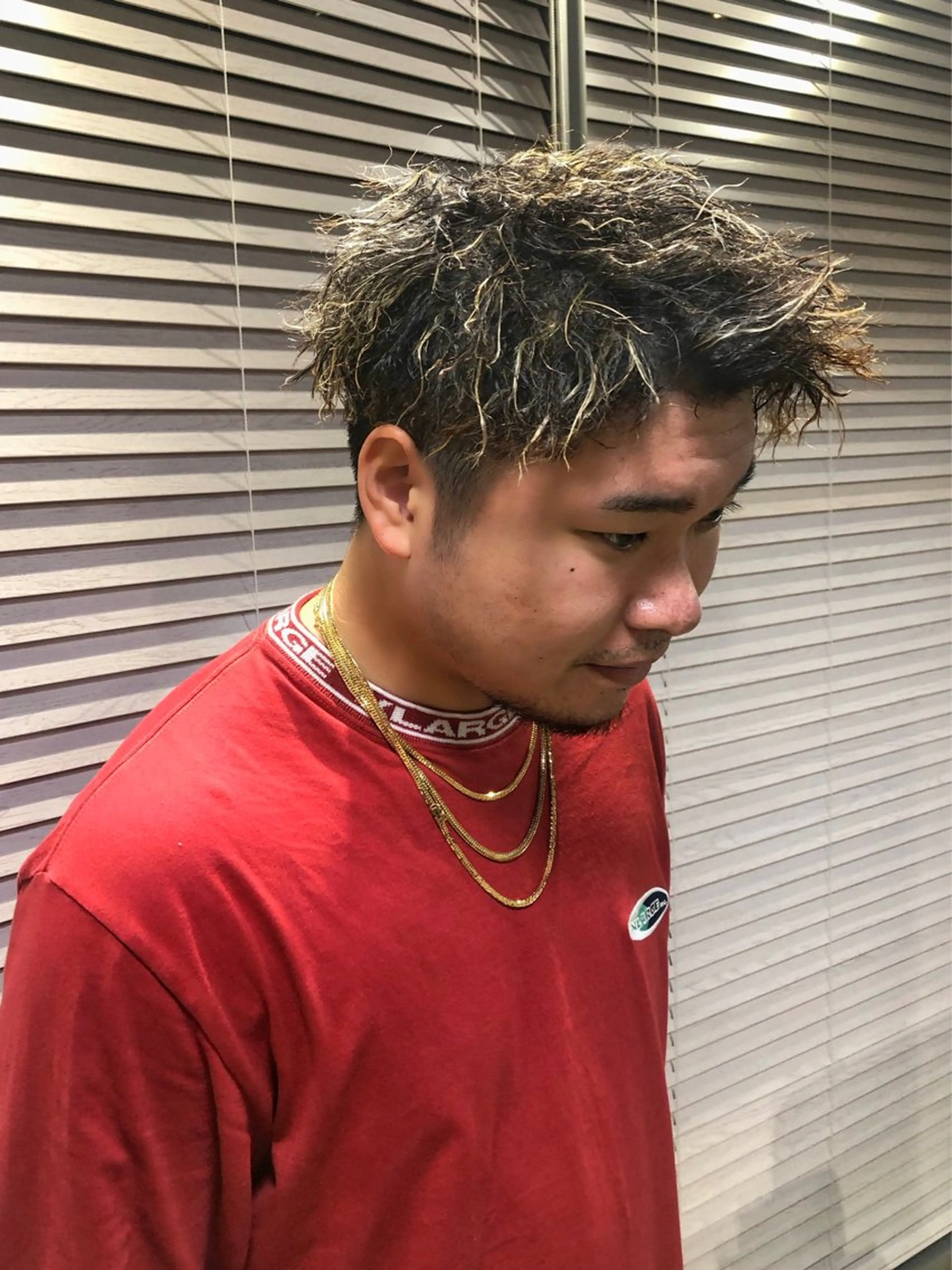 ショート カラー パーマ ヘアアレンジ メンズ ヘアカラー トリートメント 💎髪質改善特化💎 RUITOのヘアスタイル