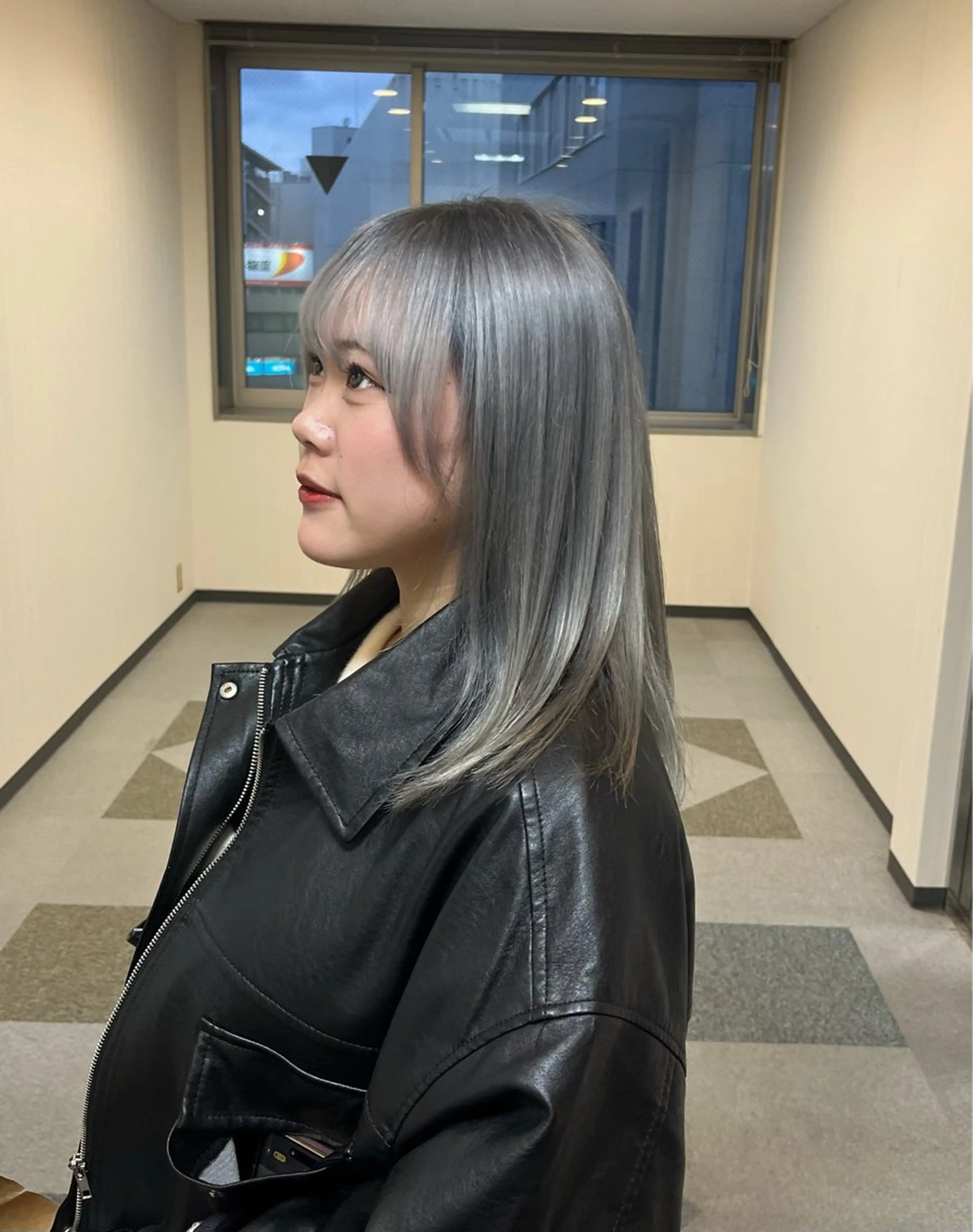 【Sourceトレンドクーポン】トリプルカラー(2ブリーチ) ¥17000 → ¥14500の写真