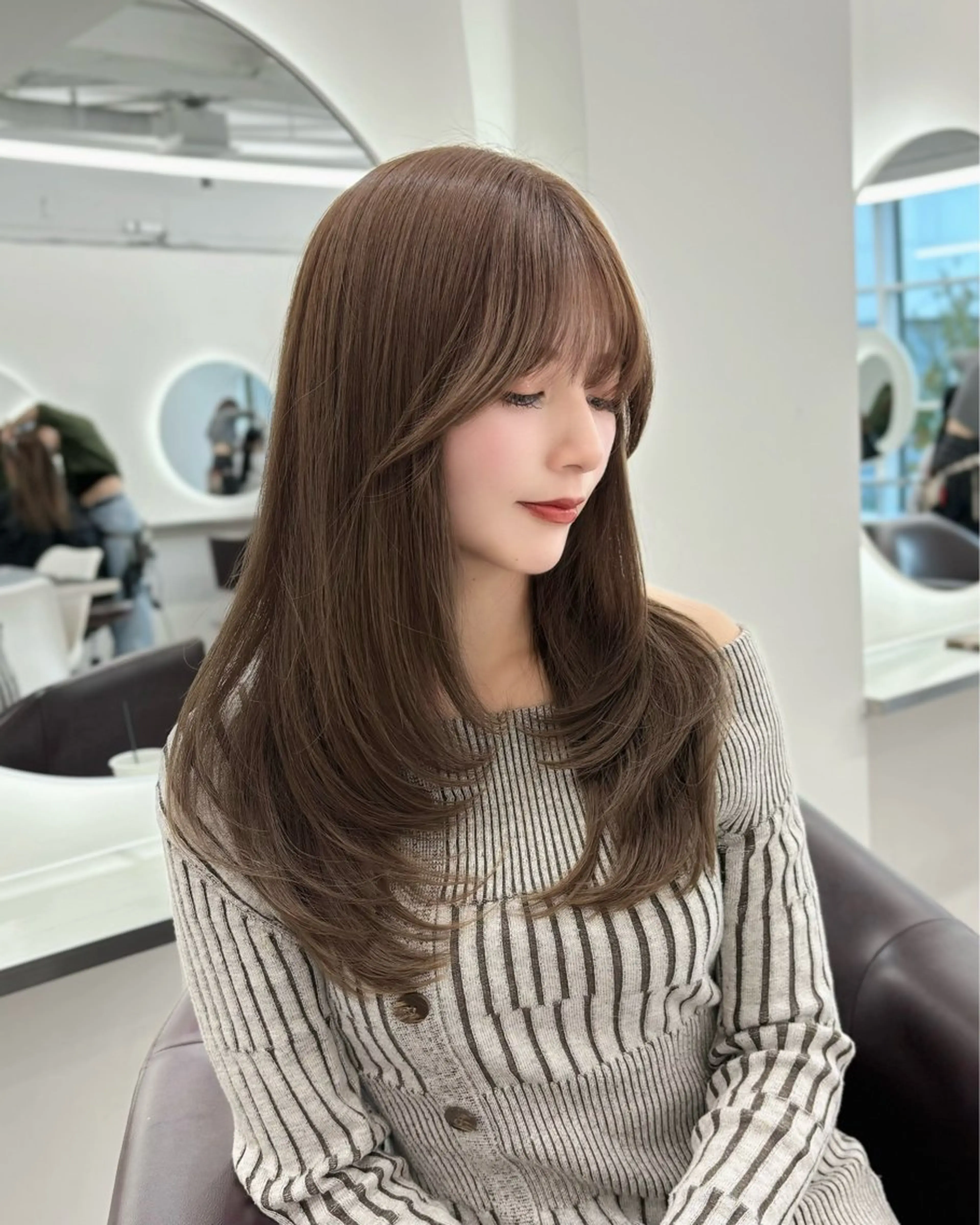 【👼🏻人気No.2メニュー】透け感たっぷりカラー+カット+3stepトリートメント #韓国ヘアの写真