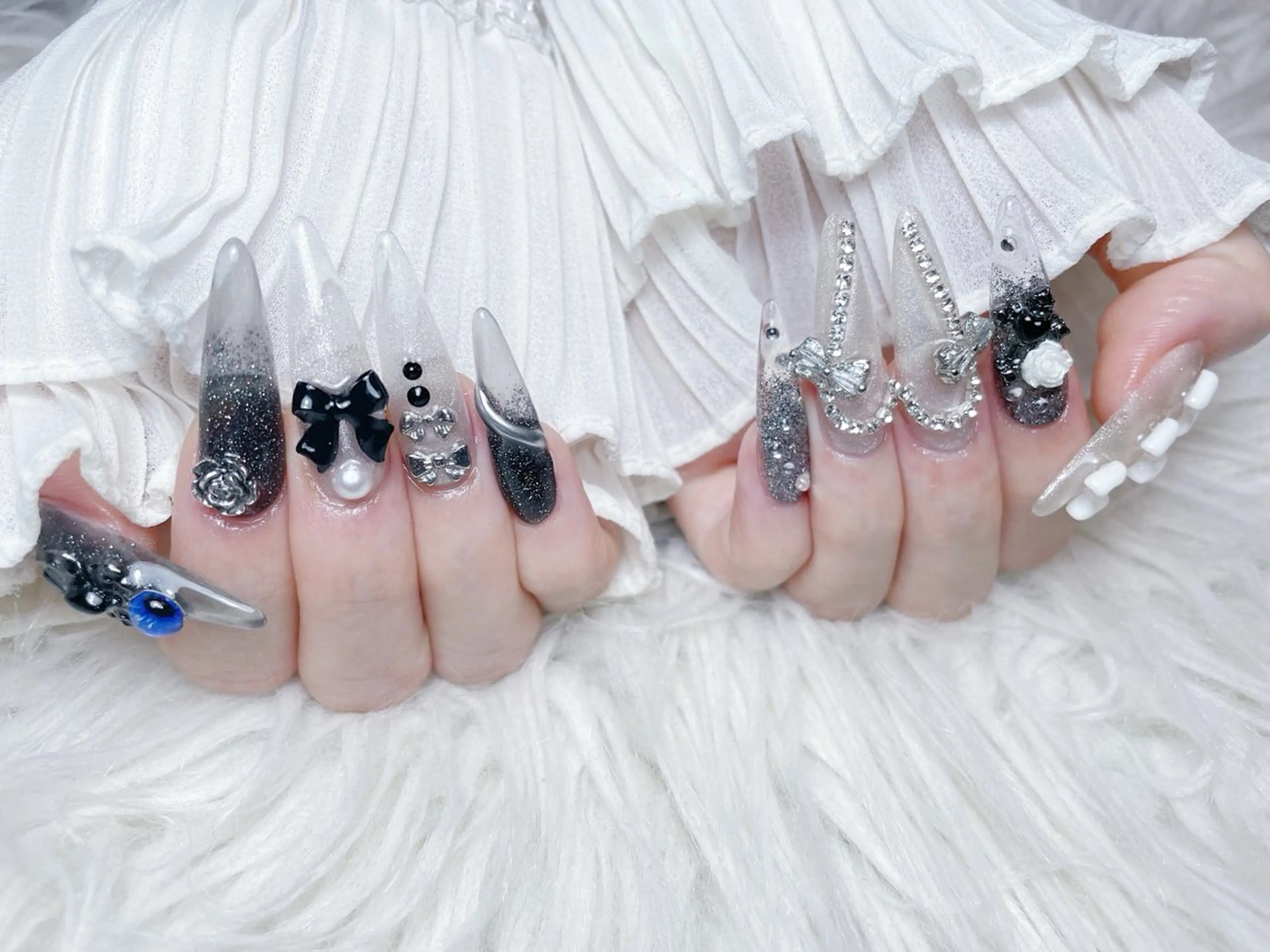 ネイル チークネイル 長さ出し フラワーネイル フレンチネイル ガーリー ハンドネイル NEW NAIL 池袋のネイルデザイン