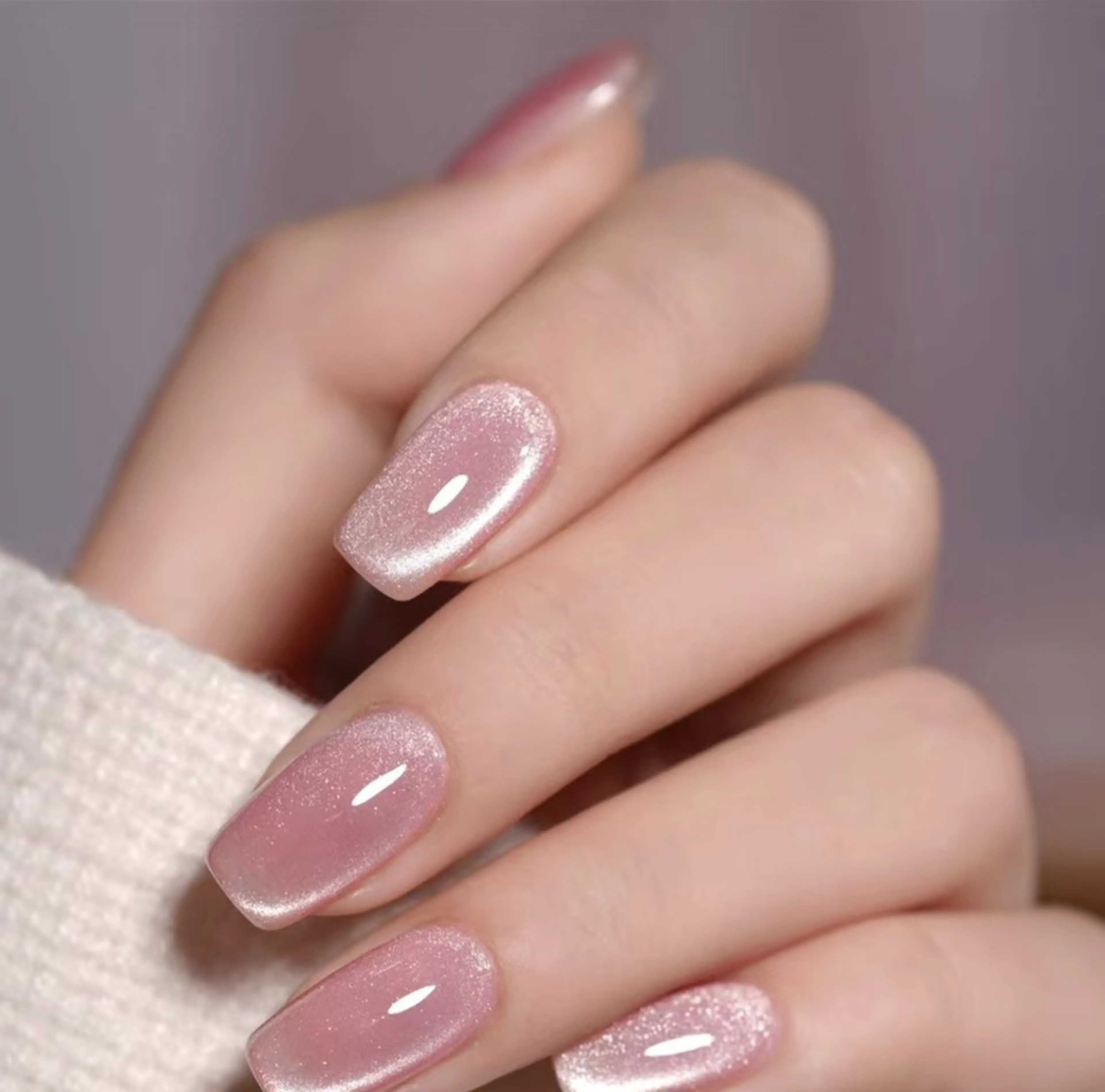 ネイル ハンドネイル MoonNail ユリ🌸のネイルデザイン