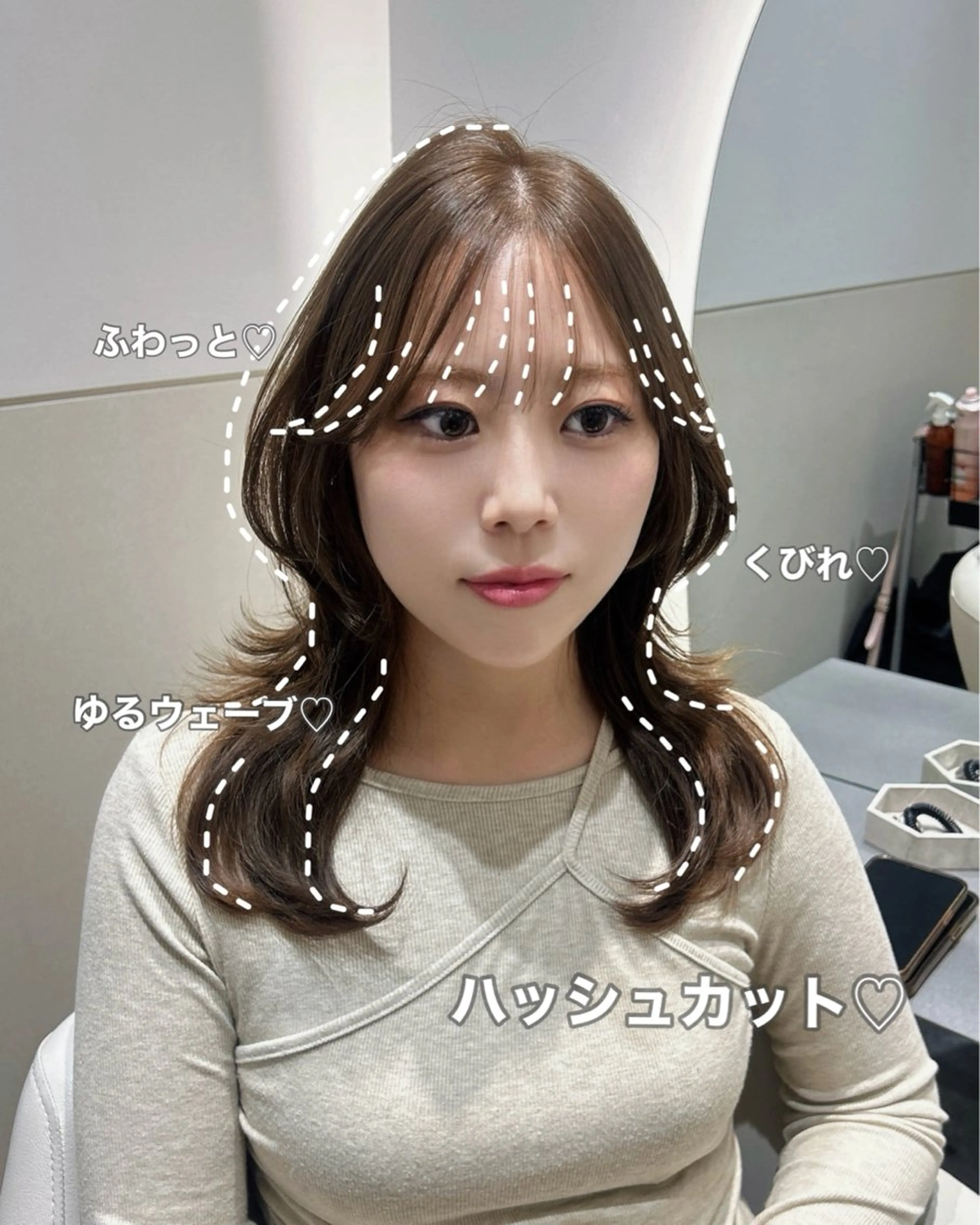 セミロング カラー ベージュカラー ブリーチ ブリーチなしカラー オリーブベージュ ハッシュカット カット ヘアカラー トリートメント 🩷韓国ヘア/ヨシン モリ🩷Maikaのヘアスタイル