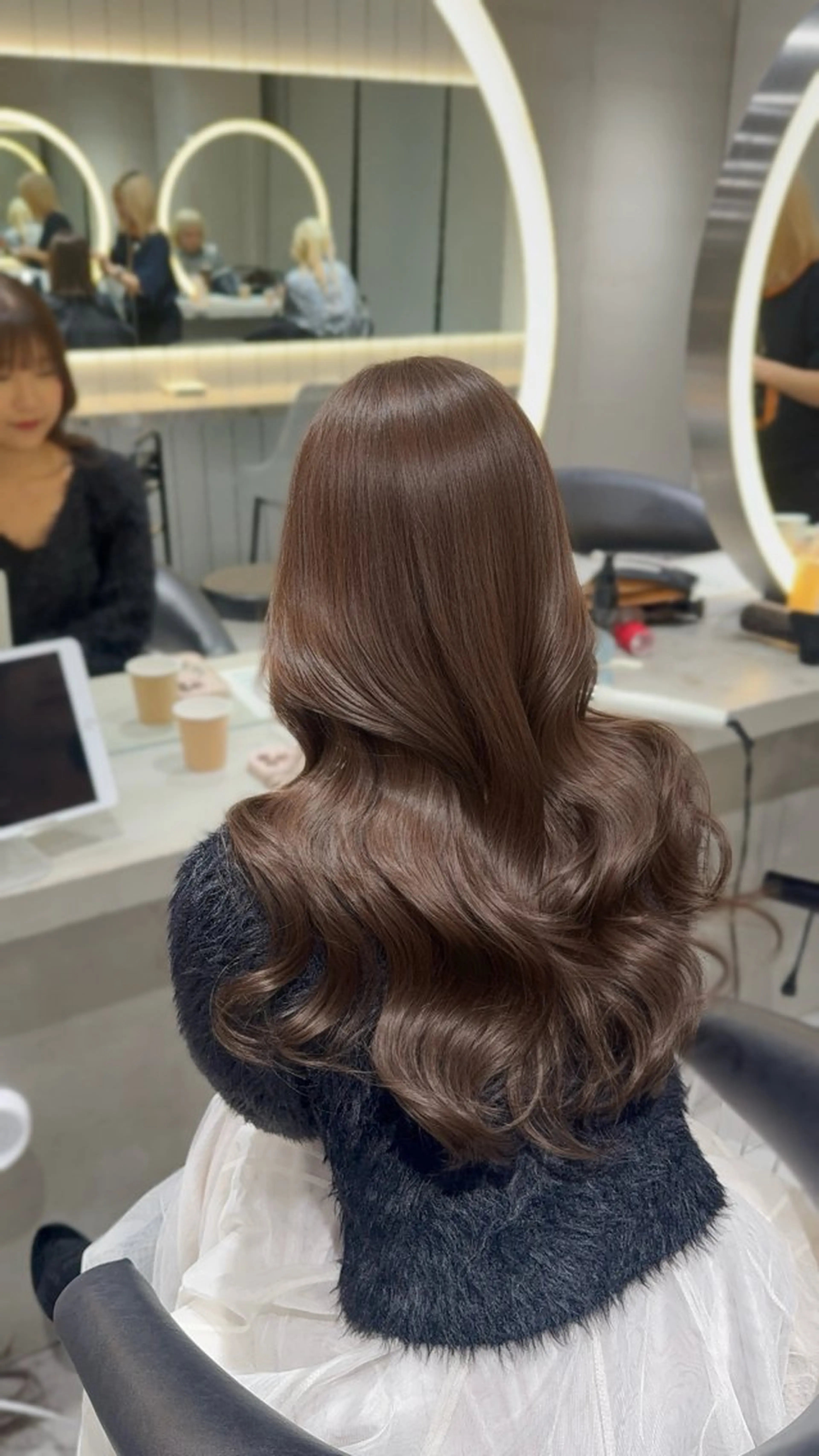 カラー ゆうま/ 抜け感艶カラーのヘアスタイル