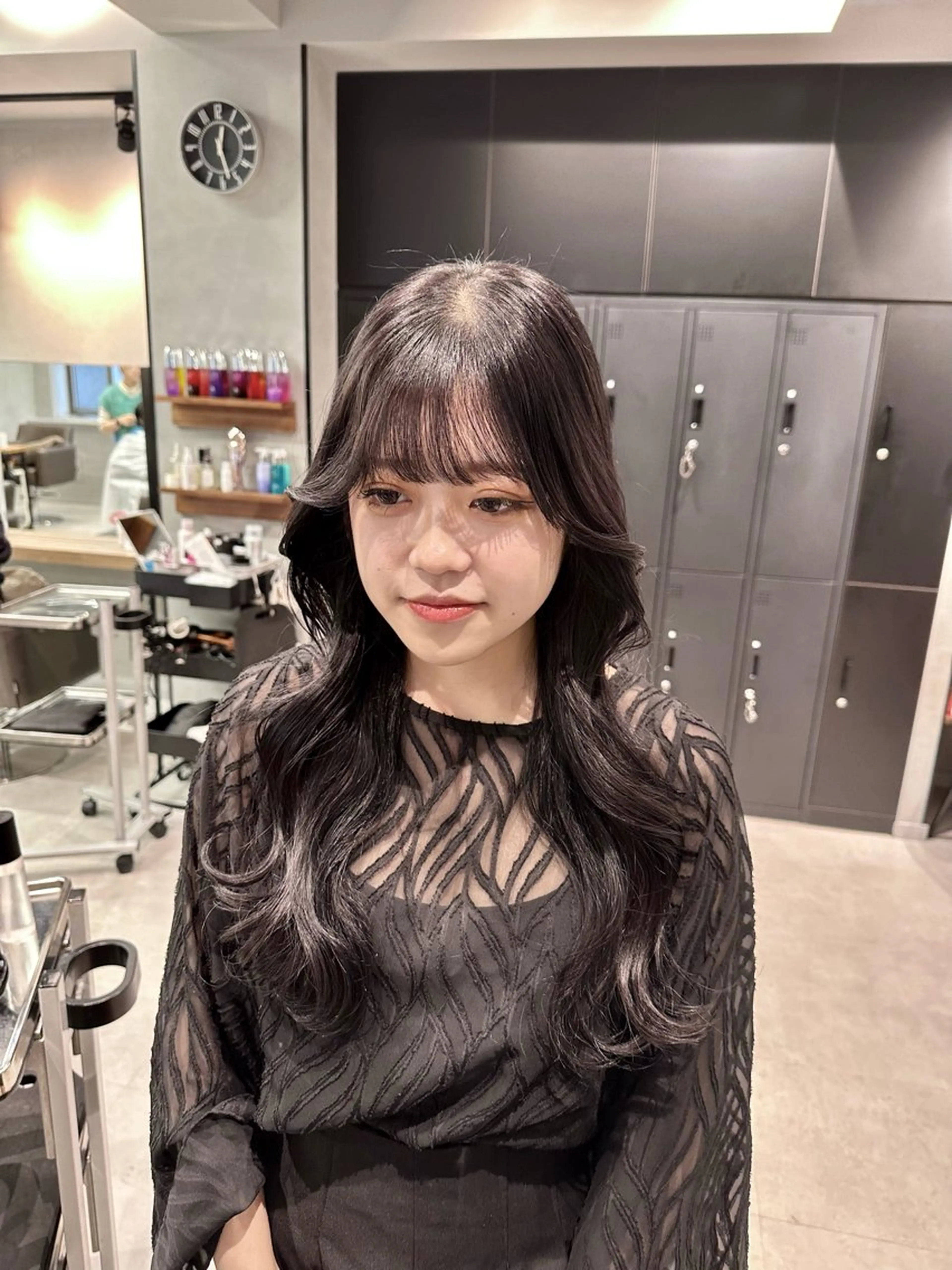 ロング カラー 銀座レイヤーカット ×シースルー前髪のヘアスタイル