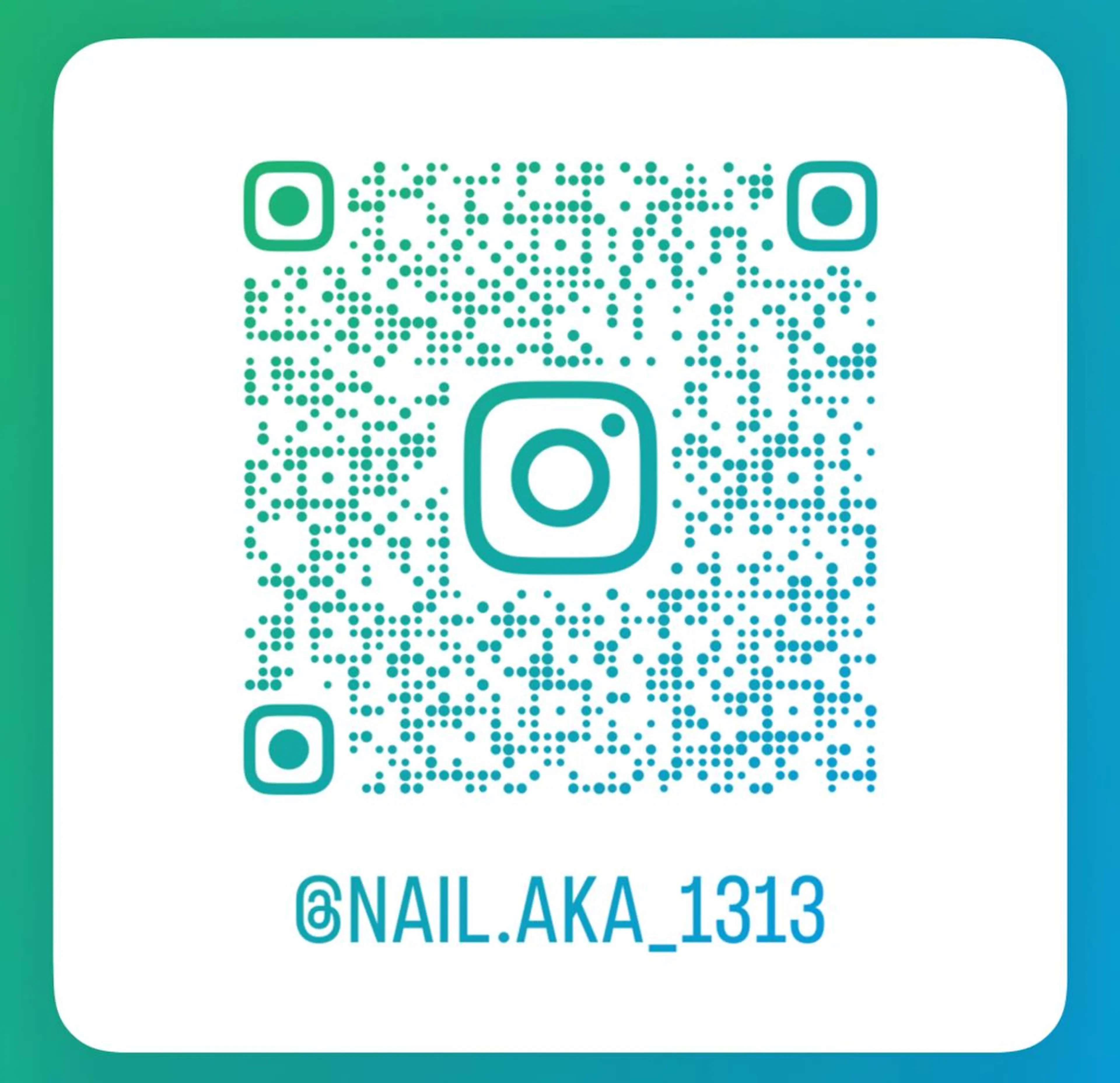 DL•BEAUTY / AKANEのネイルデザイン