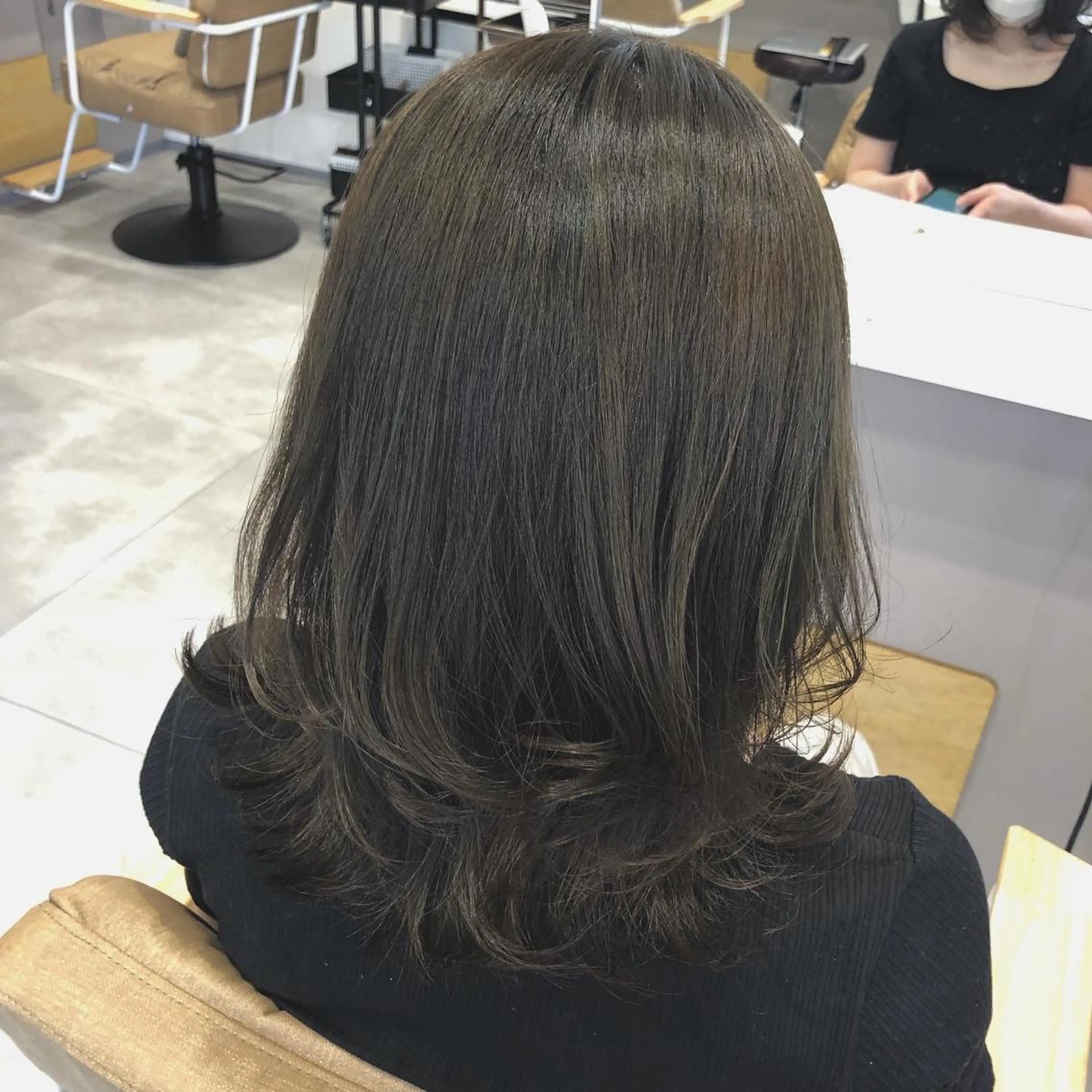 ミディアム ミディアムレイヤー レイヤーカット 💐小松 美季 池袋 Dio...のヘアスタイル