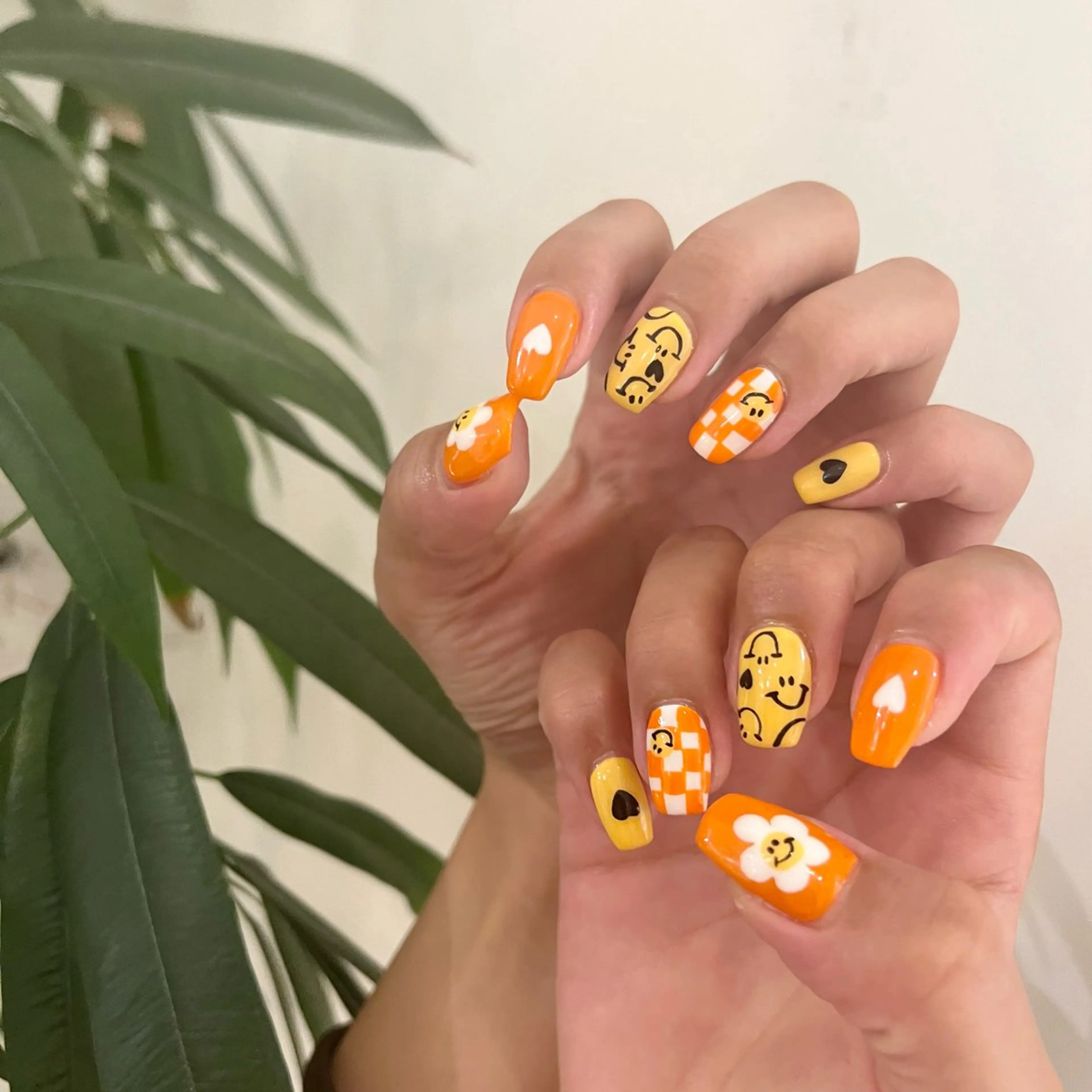 ネイル ハンドネイル 金田 純香のネイルデザイン