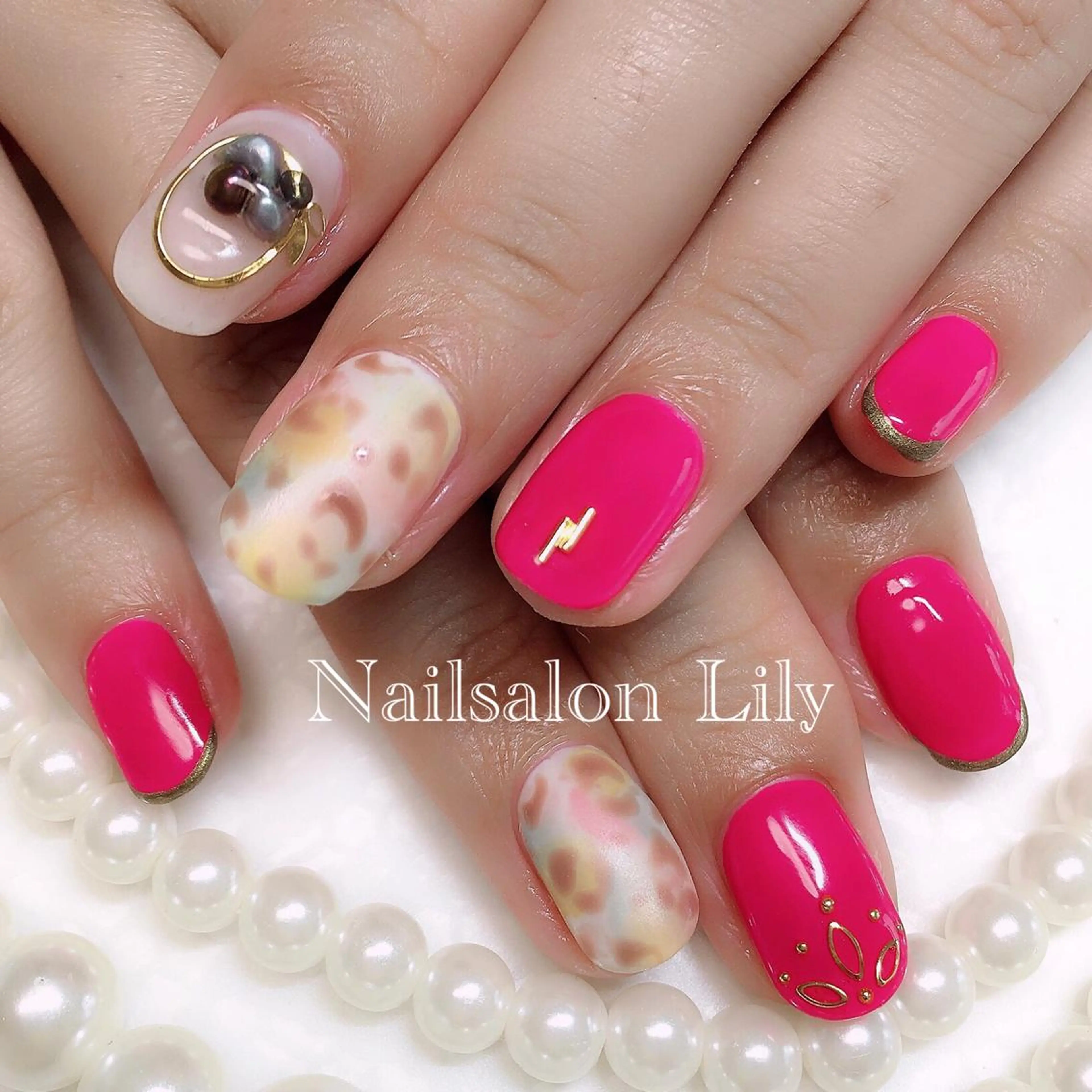 ネイル アニマル柄 Lily*nail 🌻Mii🌻のネイルデザイン