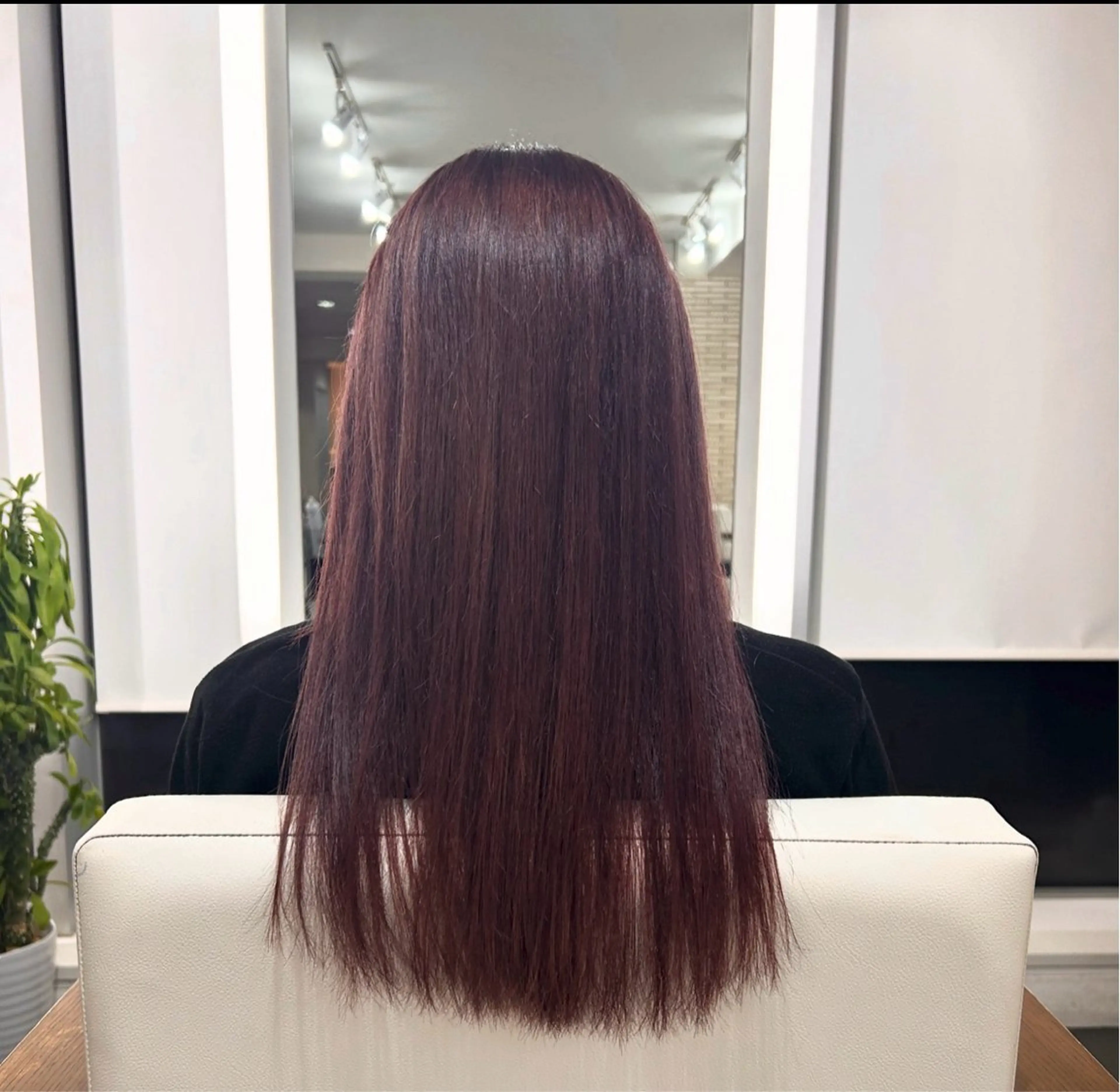 セミロング 中川珠樹/ カラーリストのヘアスタイル