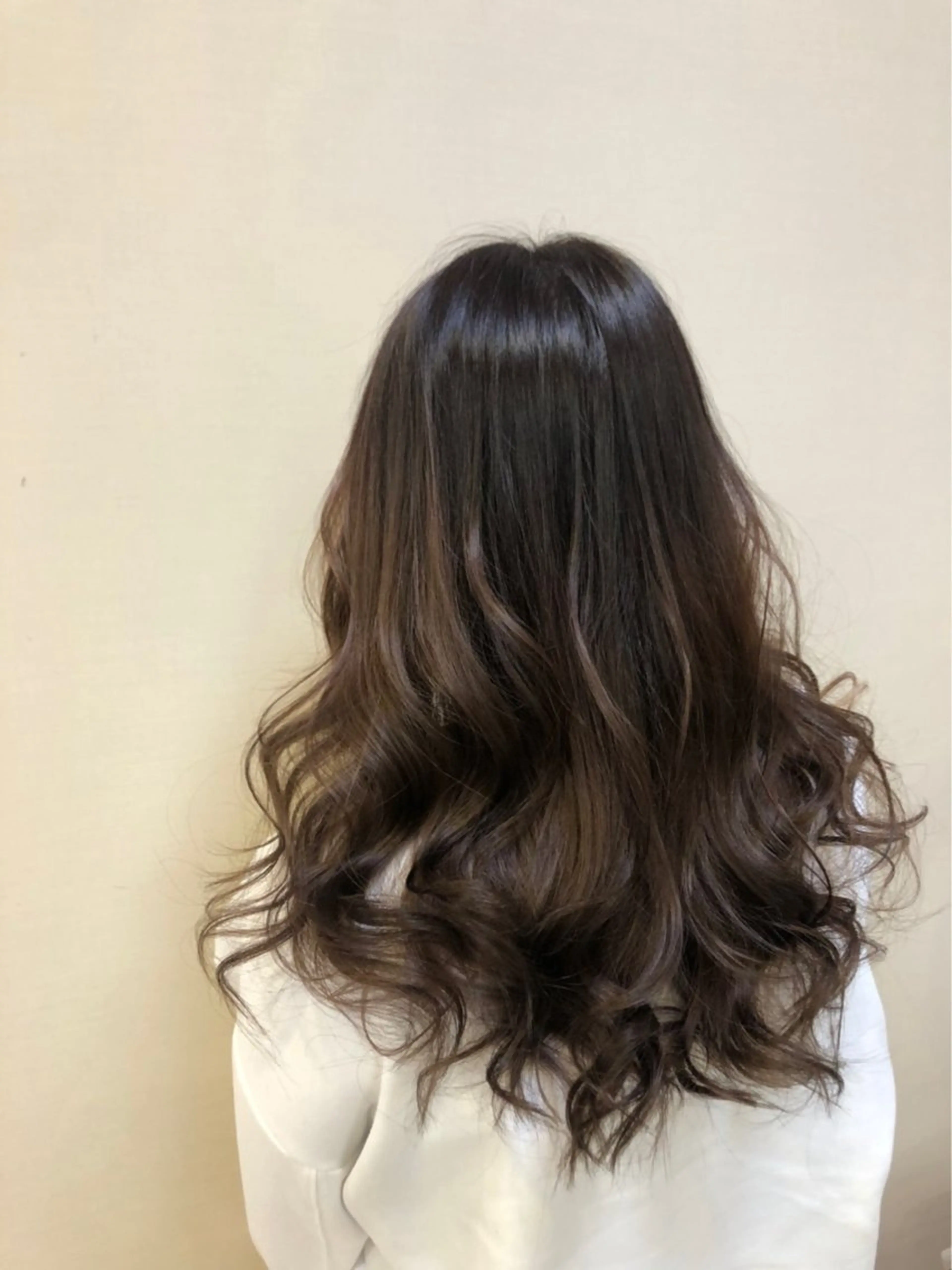 セミロング ヘアカラー トリートメント TELAHAIR 副代表 石川篤史のヘアスタイル