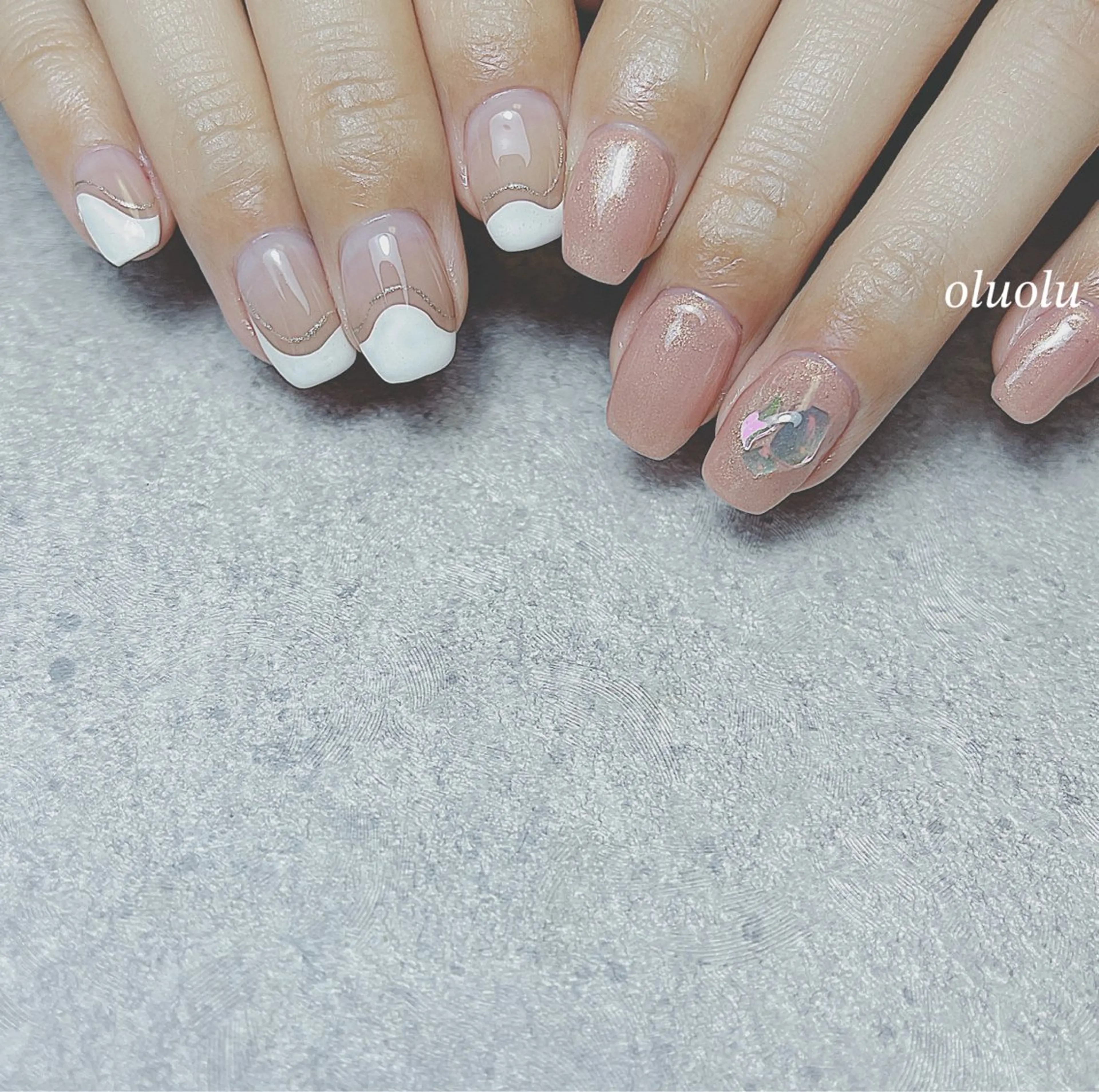 ネイル フットネイル ミラーネイル ニュアンスネイル ハンドネイル 大村 紬華のネイルデザイン