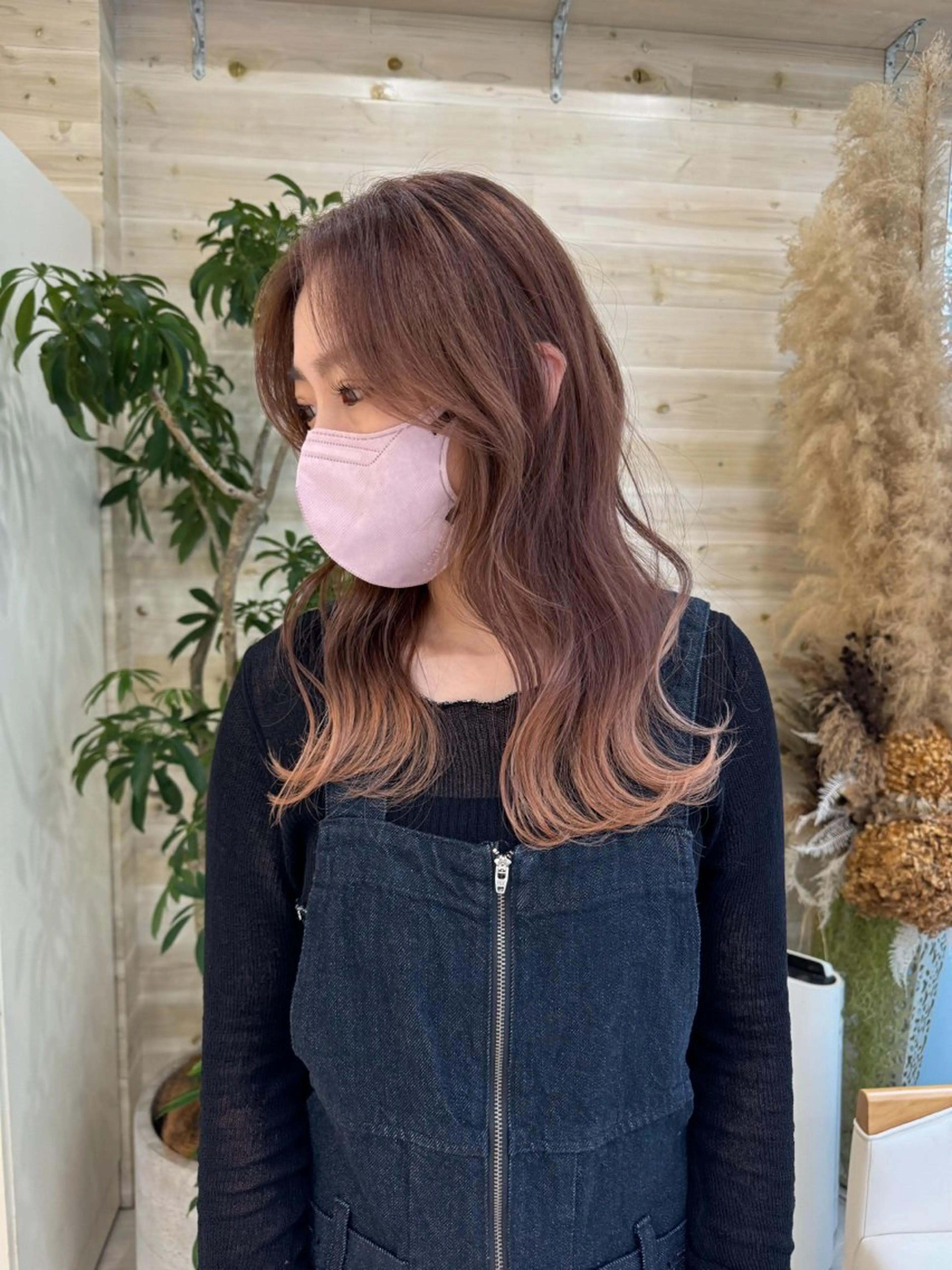 セミロング カラー デザインカラー Seeknext // Rukaのヘアスタイル