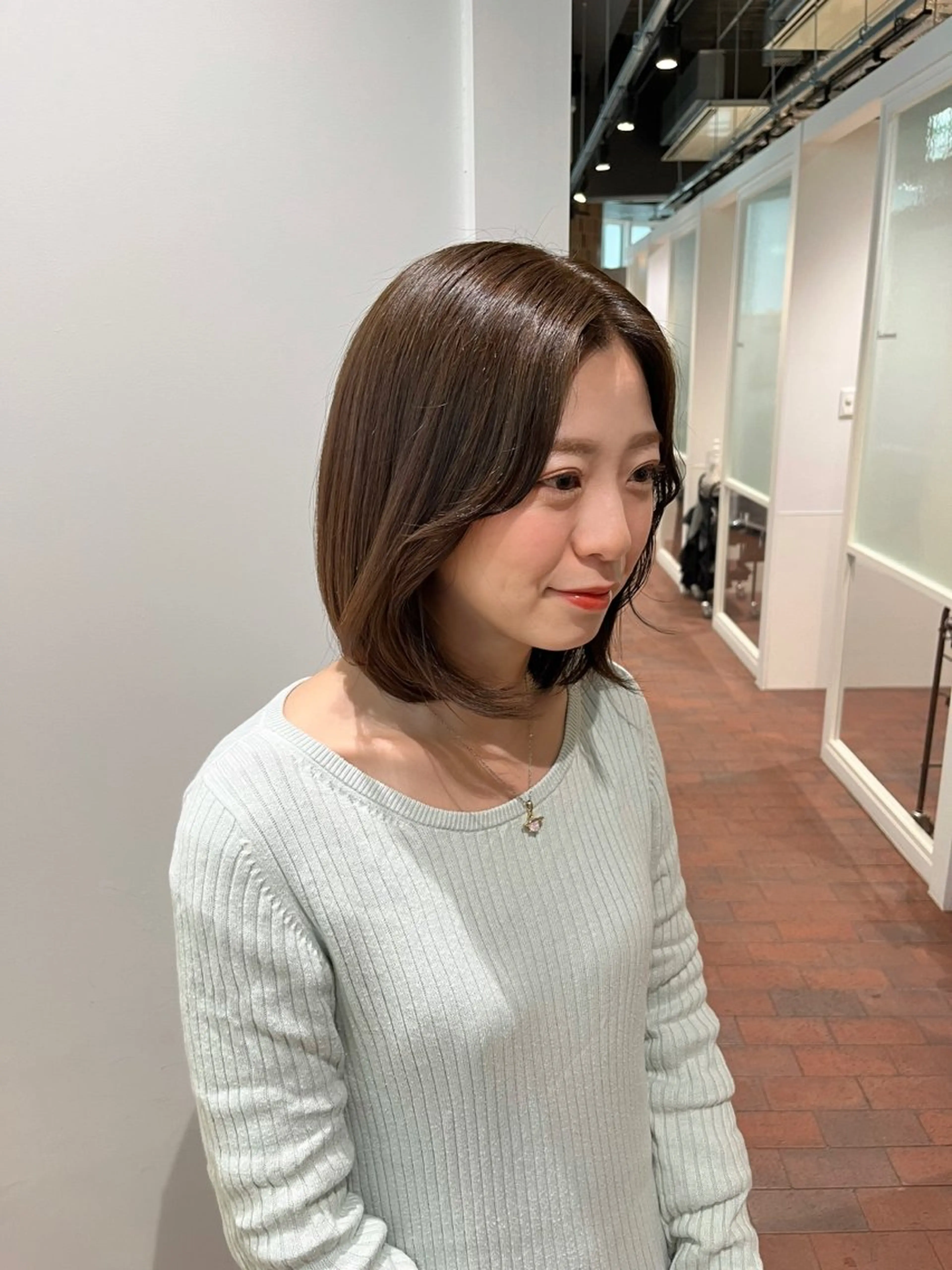 ミディアム カラー ベージュカラー マンツーマン 縮毛矯正/マユコのヘアスタイル