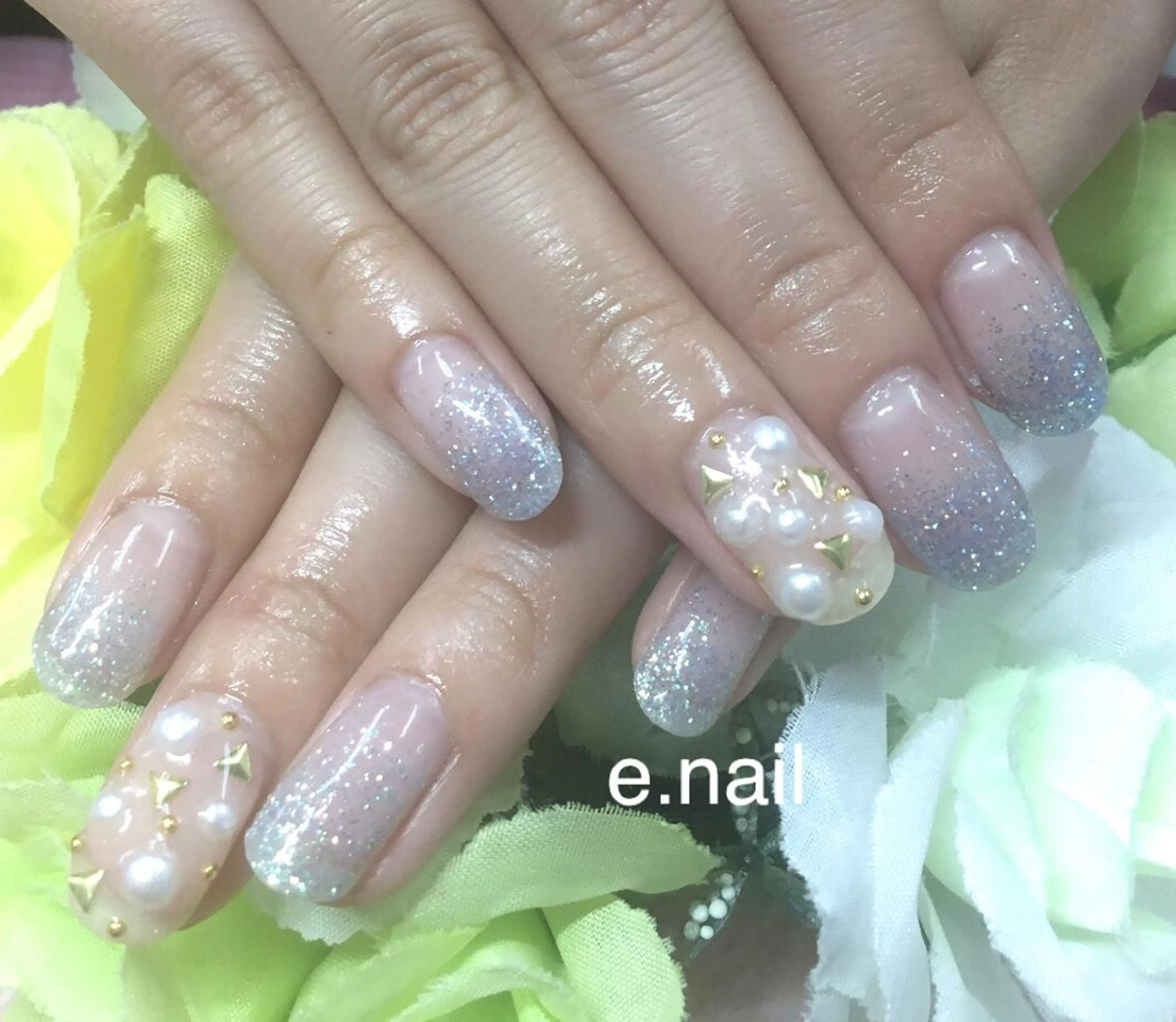ネイル e.nail所属・和賀井 恵理のネイルデザイン