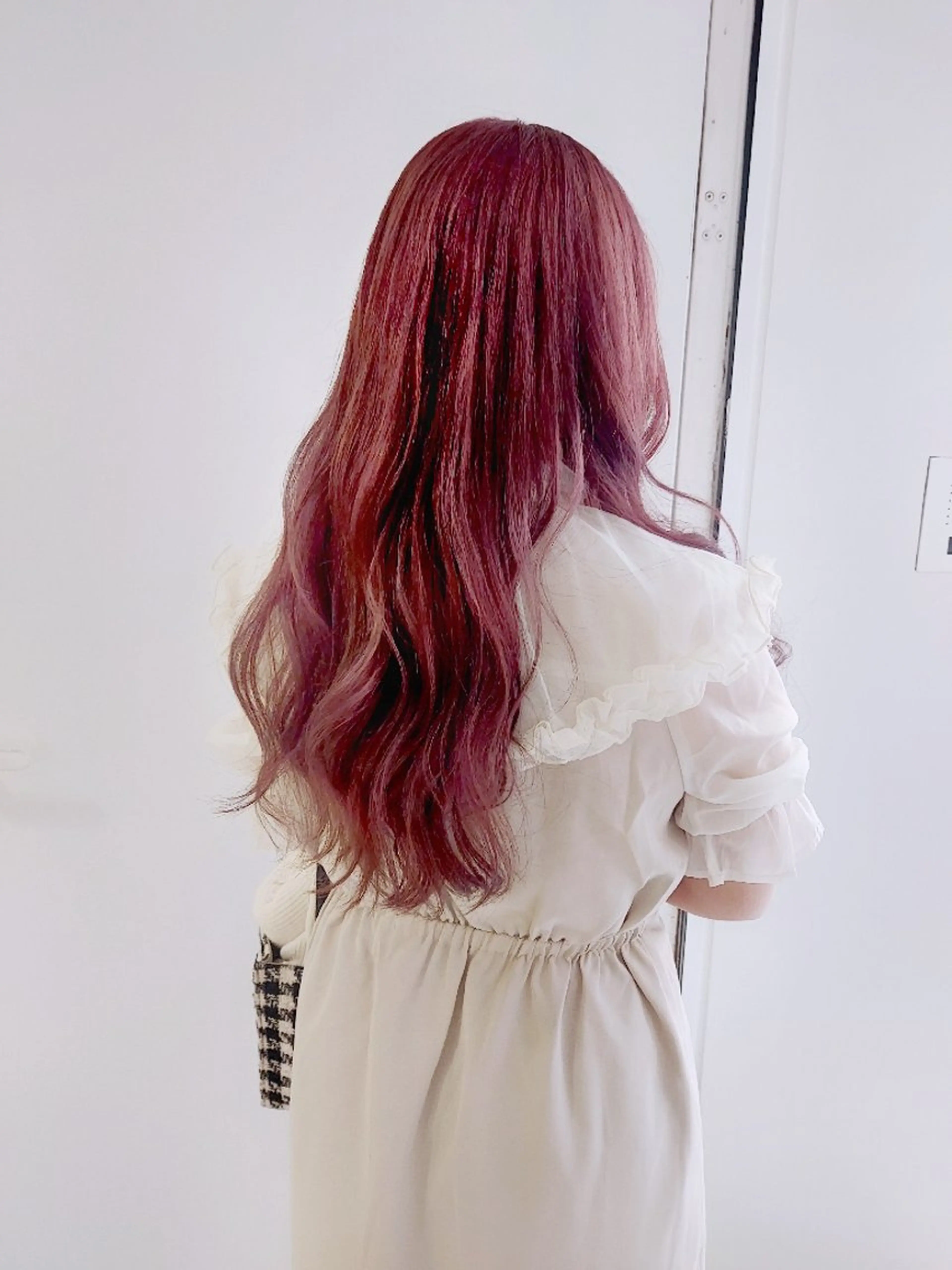 ロング カラー ブリーチ ピンクカラー 樋口 千尋のヘアスタイル