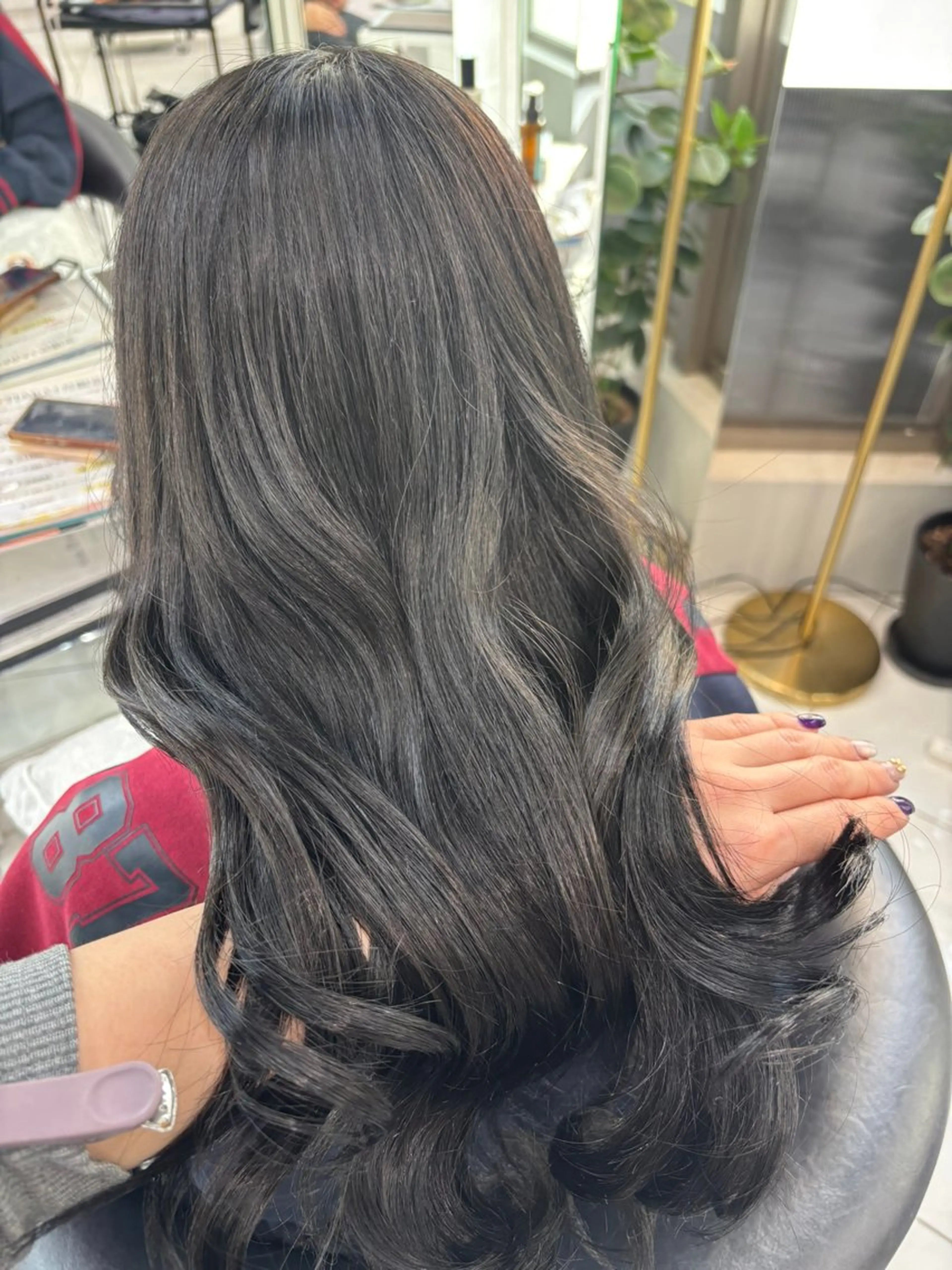 ロング カラー グレージュ Sakuraෆ˚* 透け感ベージュ🥨のヘアスタイル