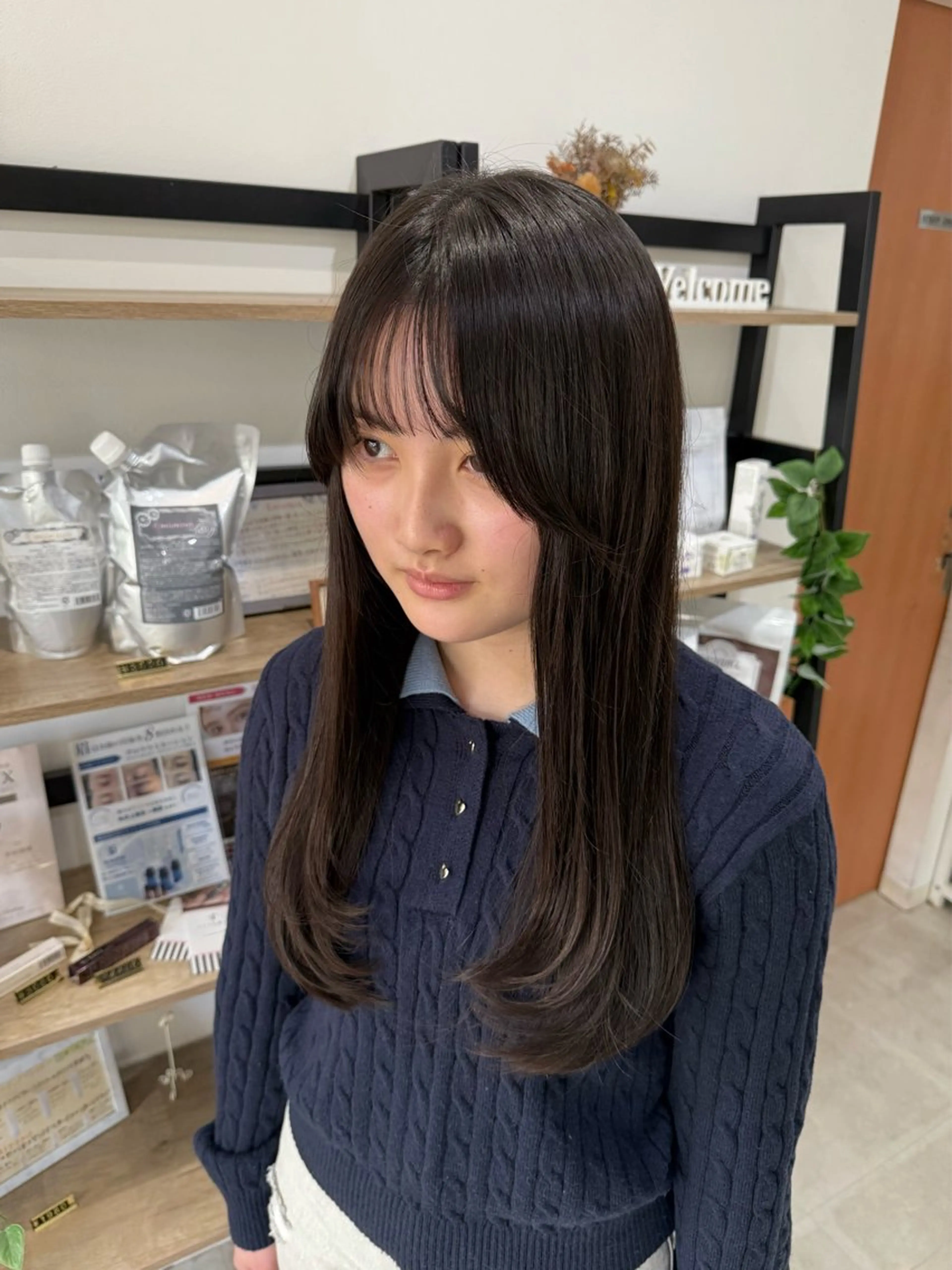 ロング 島 歩那のヘアスタイル