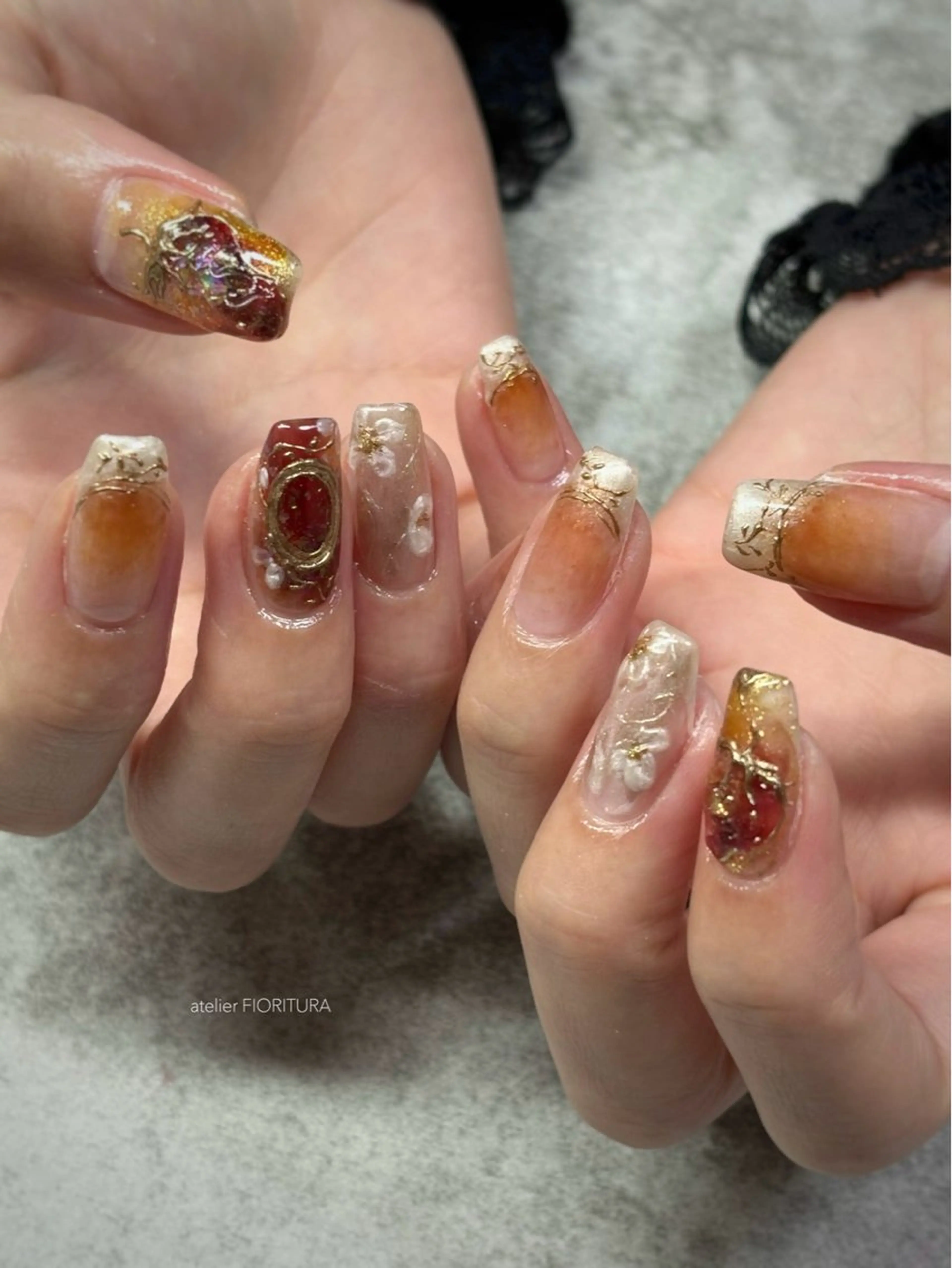 ネイル ハンドネイル FIORITURA Maikoのネイルデザイン