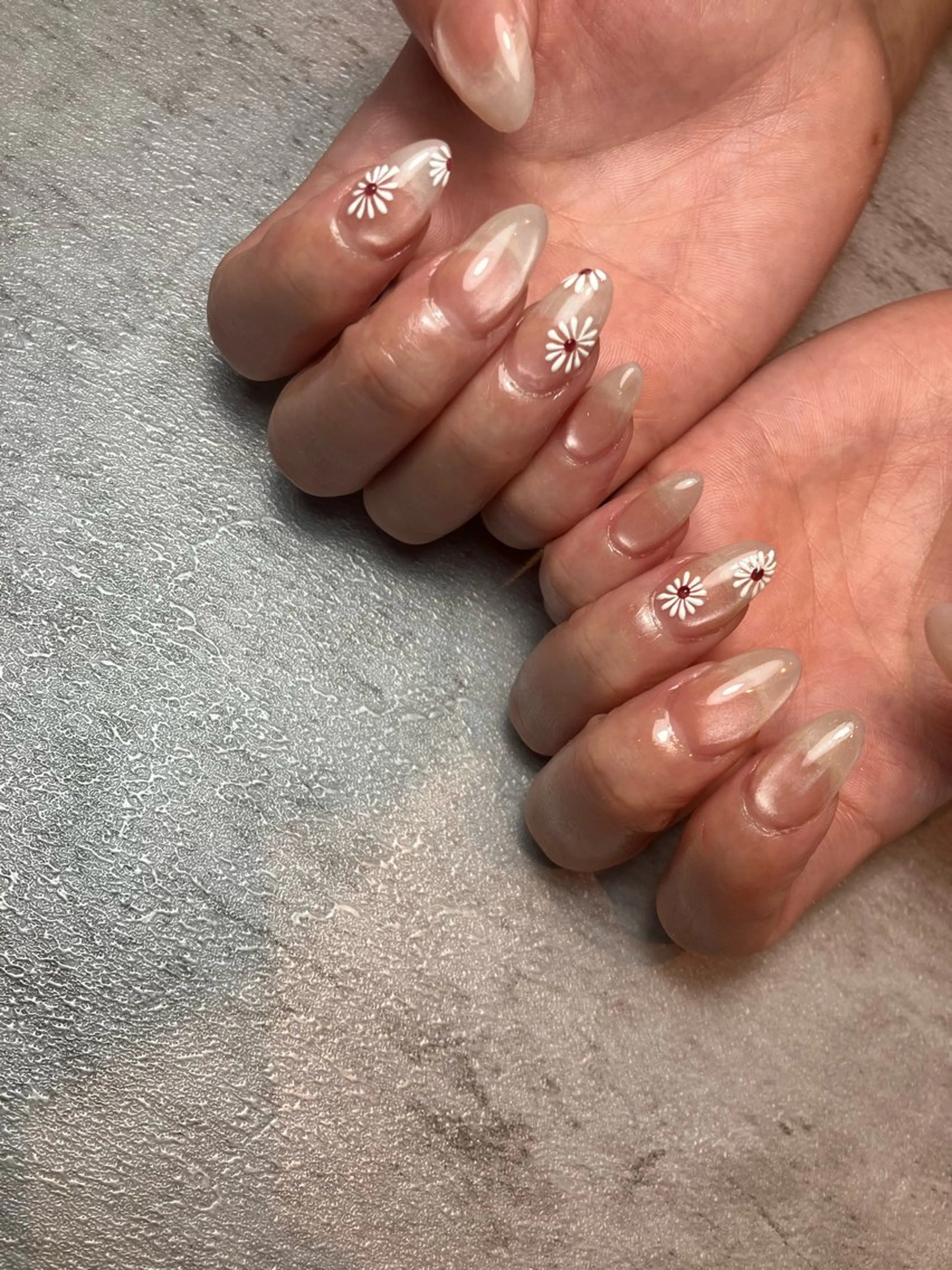 ネイル ハンドネイル PEACE minariのネイルデザイン