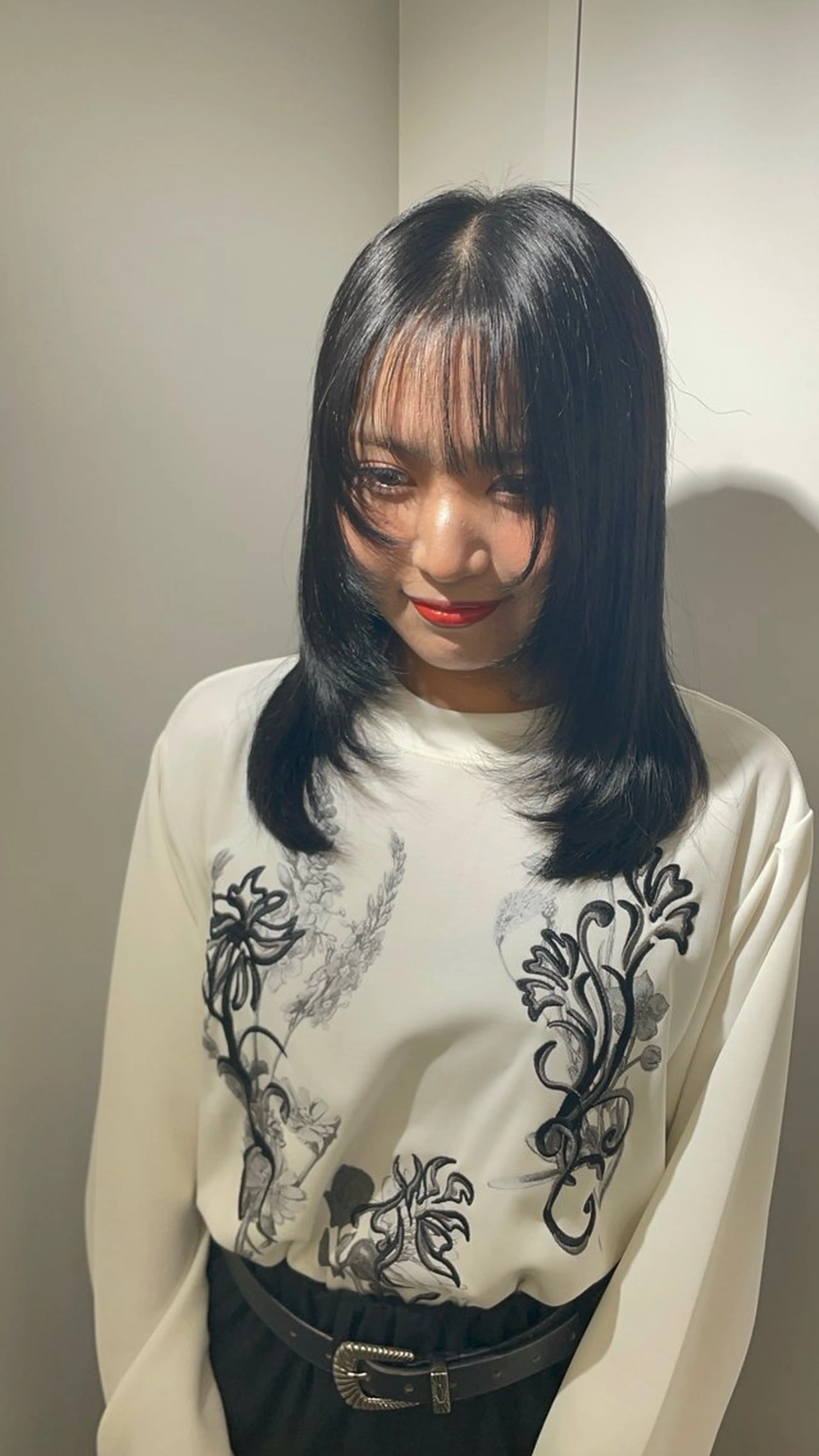 ミディアム カラー ハッシュカット カット トリートメント 🫧透明感/美髪🫧 Hiroakiのヘアスタイル