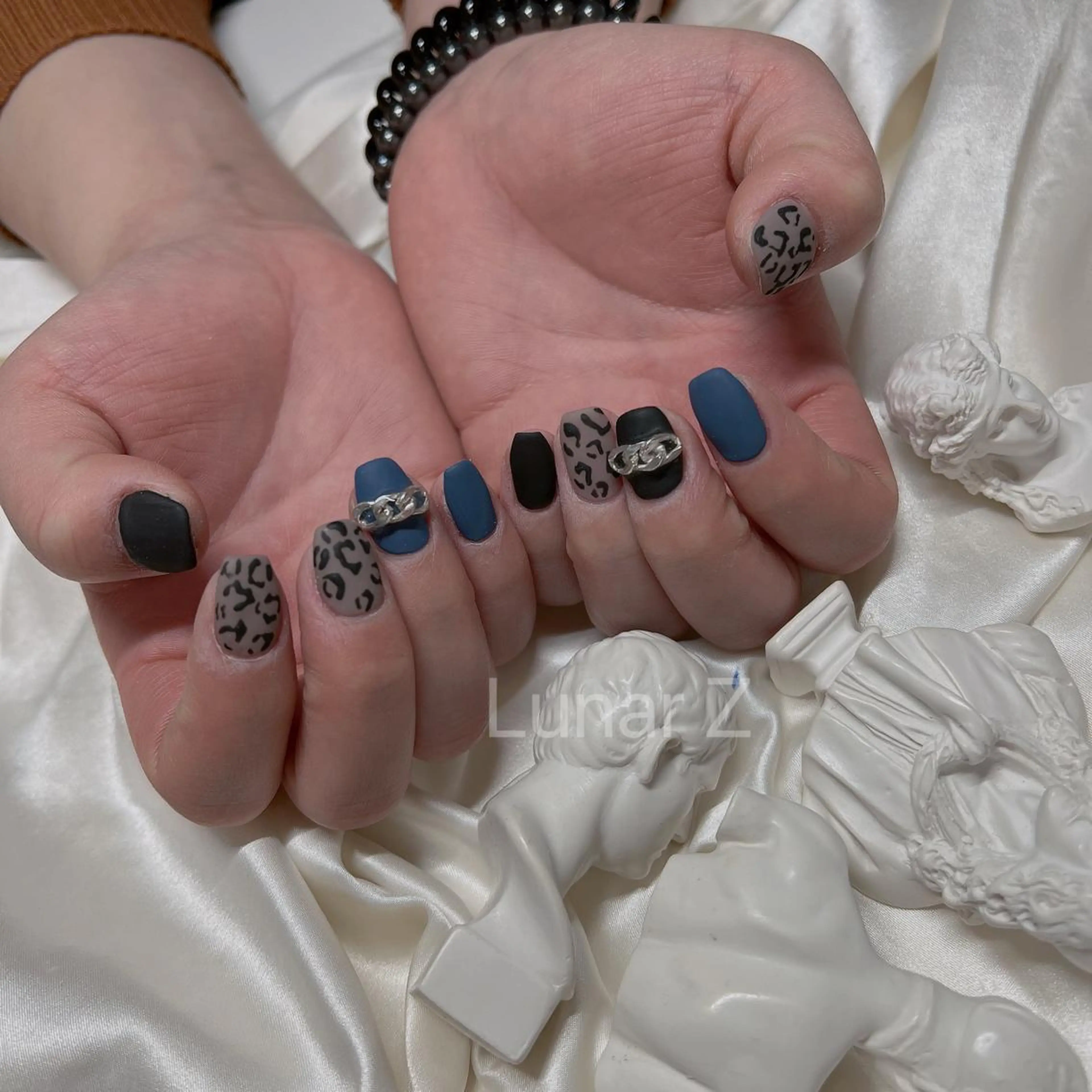 ネイル シ シのネイルデザイン