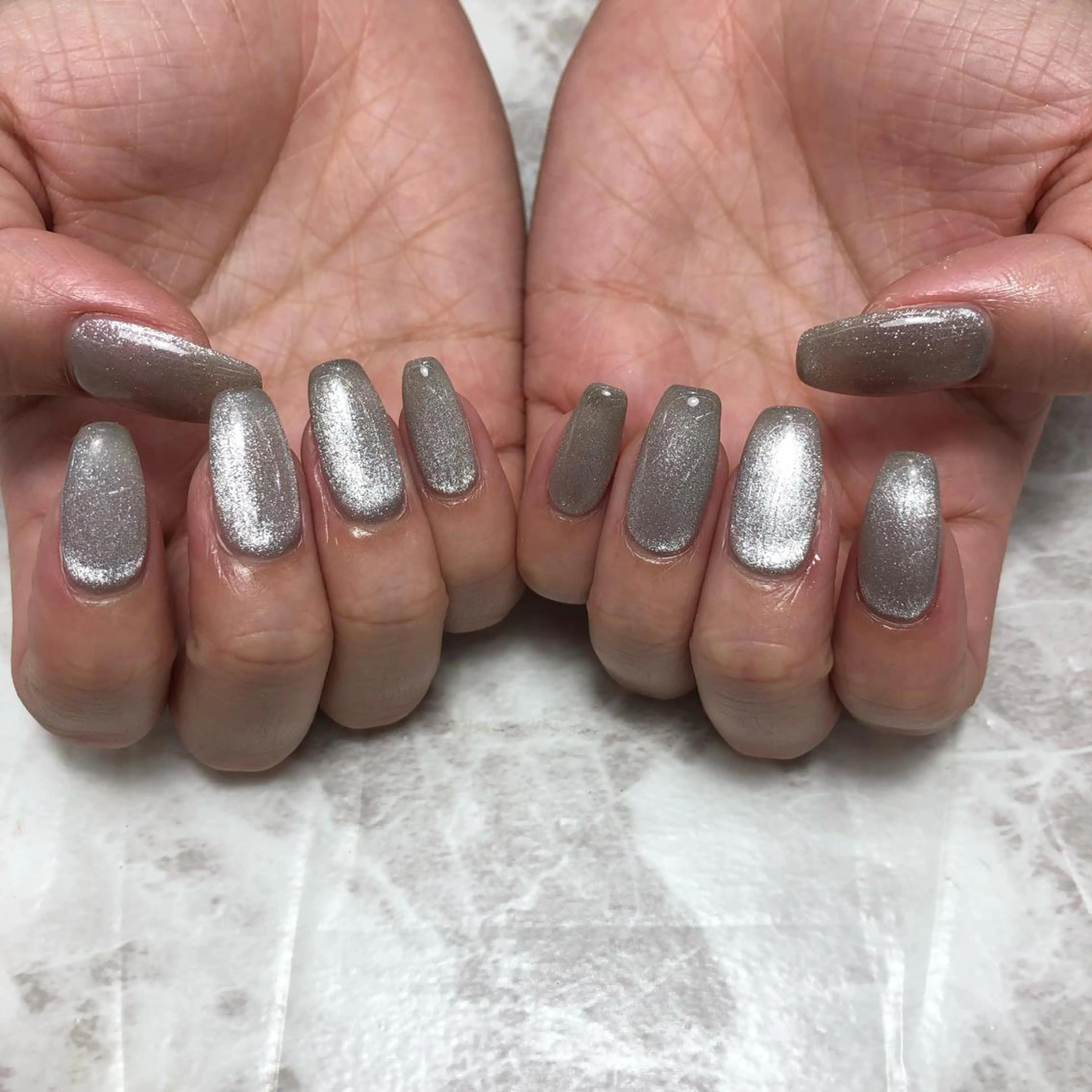 ネイル MAXKELLY スタッフのネイルデザイン