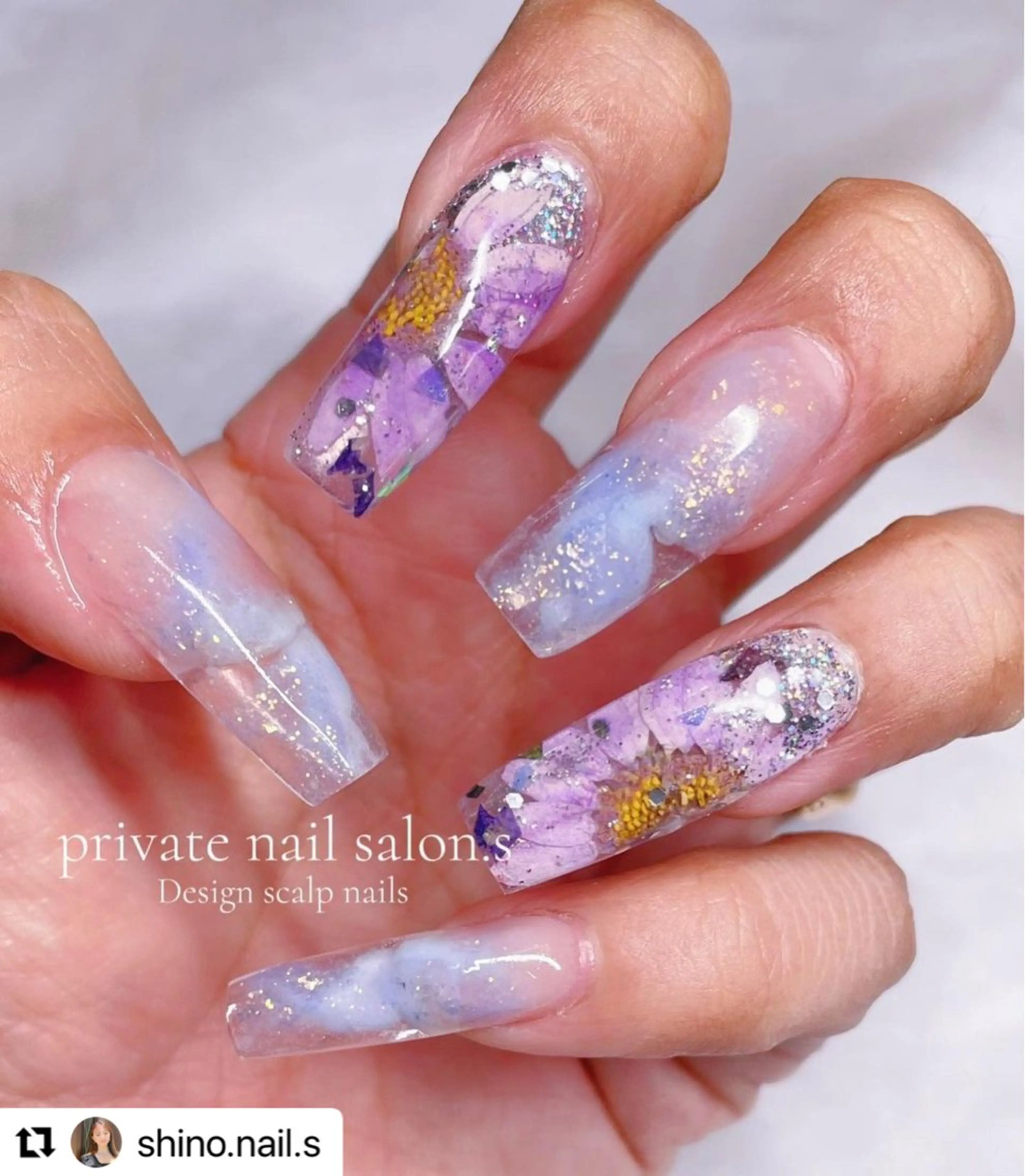 ネイル 関山 志乃のネイルデザイン