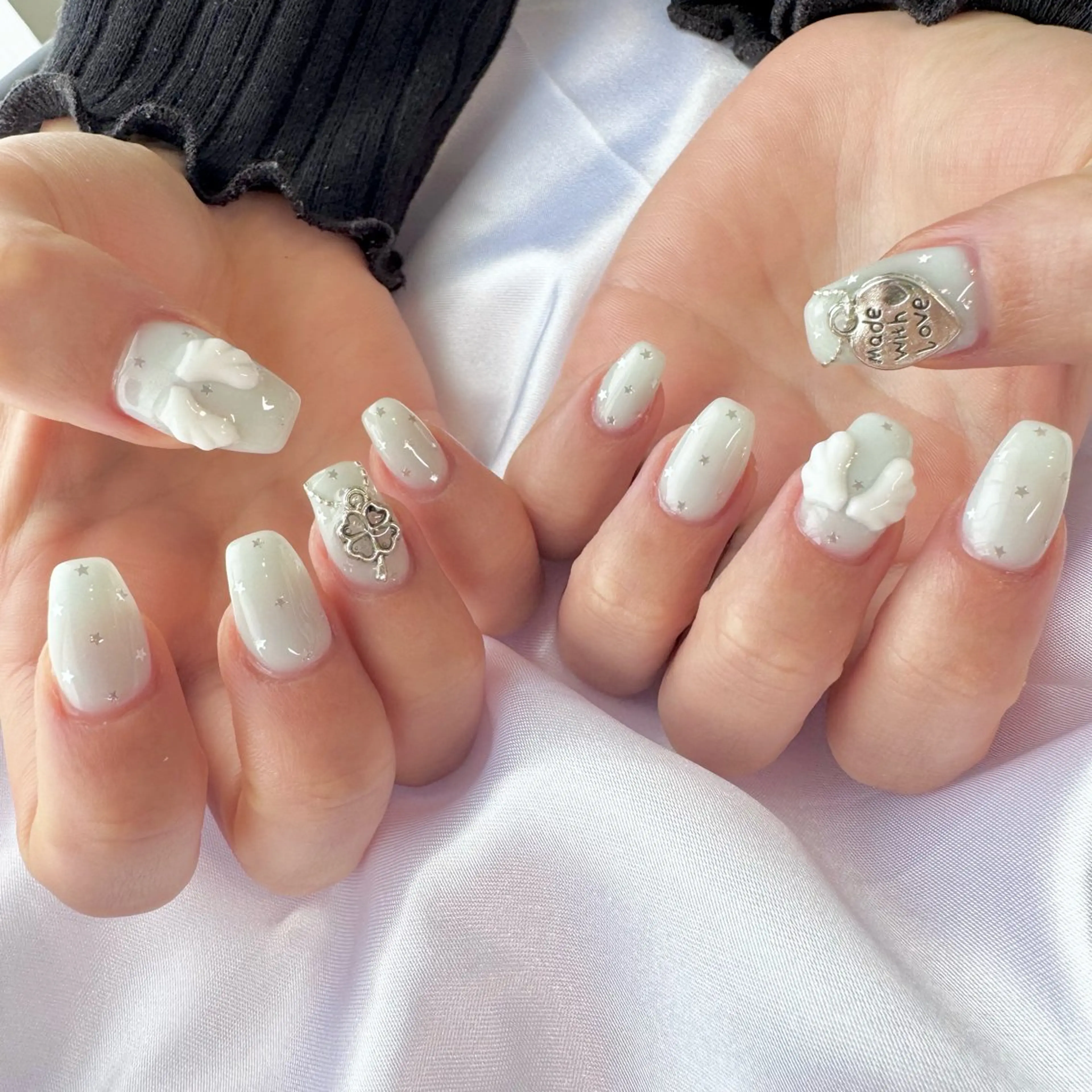 ネイル ハンドネイル nail salon e'mu💐のネイルデザイン